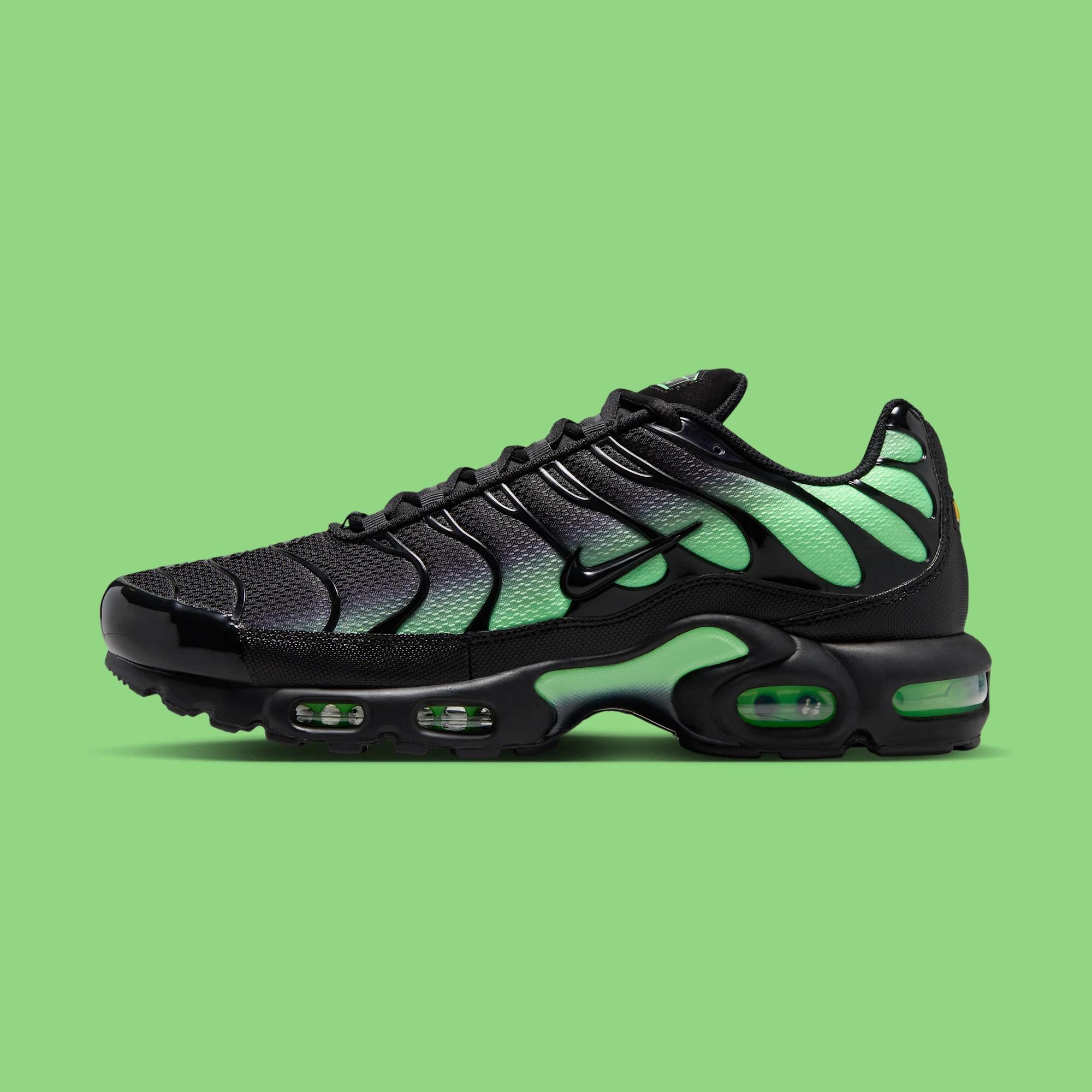 Nike Air Max Plus OG "Black & Illusion Green" drops in 2026