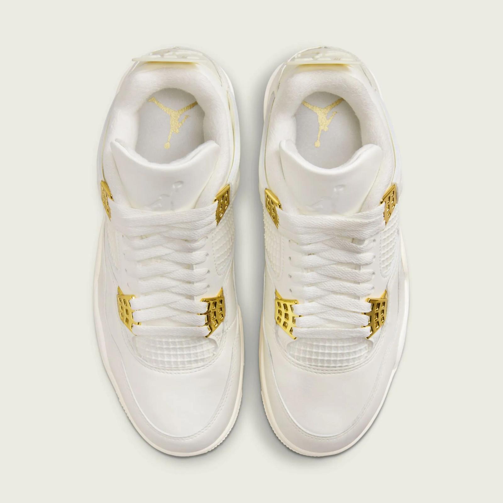 Air Jordan 4 Retro Metallic Gold