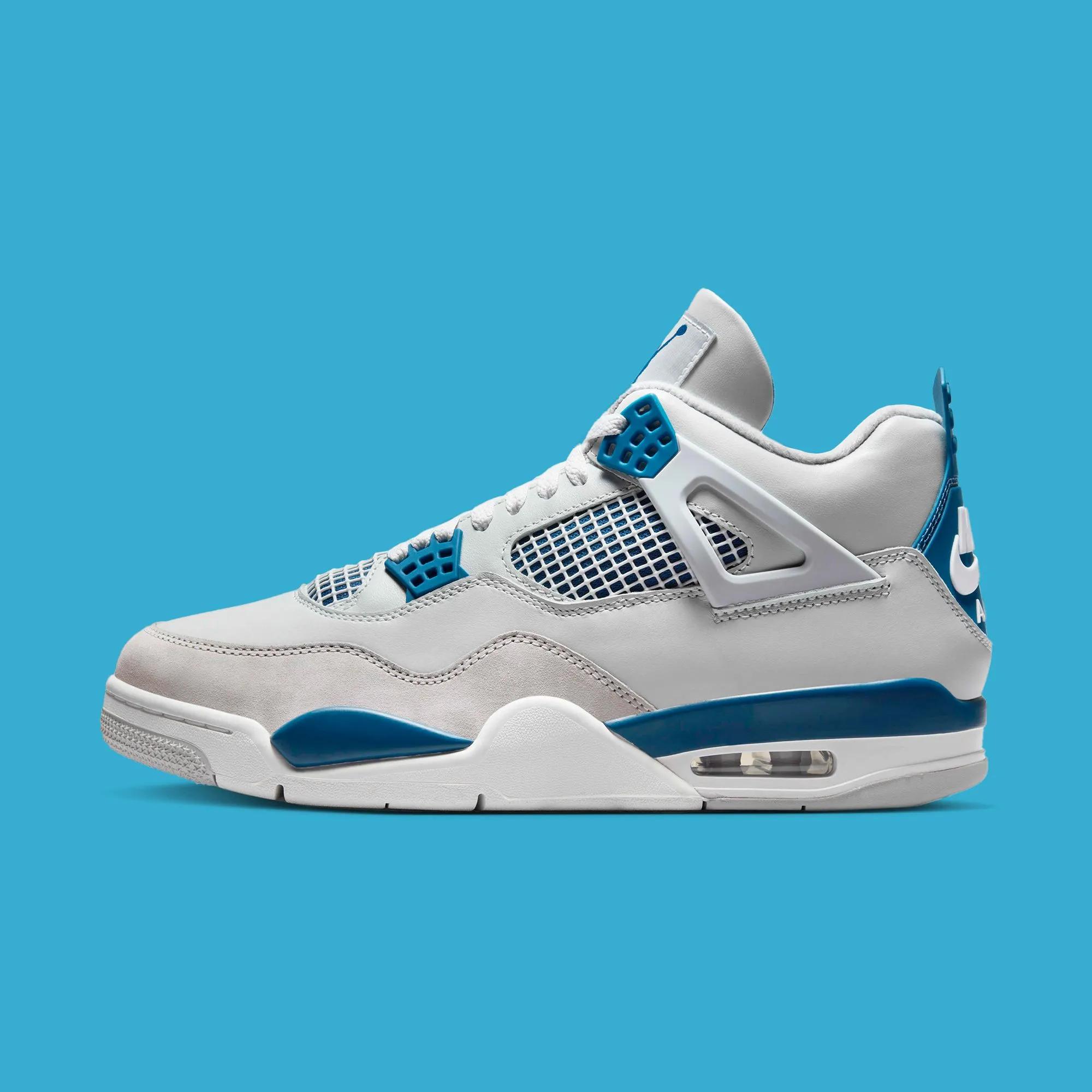 Air Jordan 4 Retro “Military Blue”