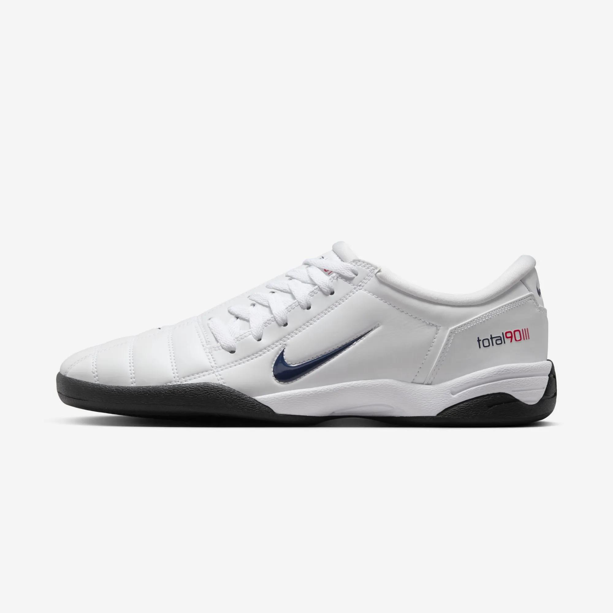 Paris Saint-Germain x Nike Total 90 III “White”