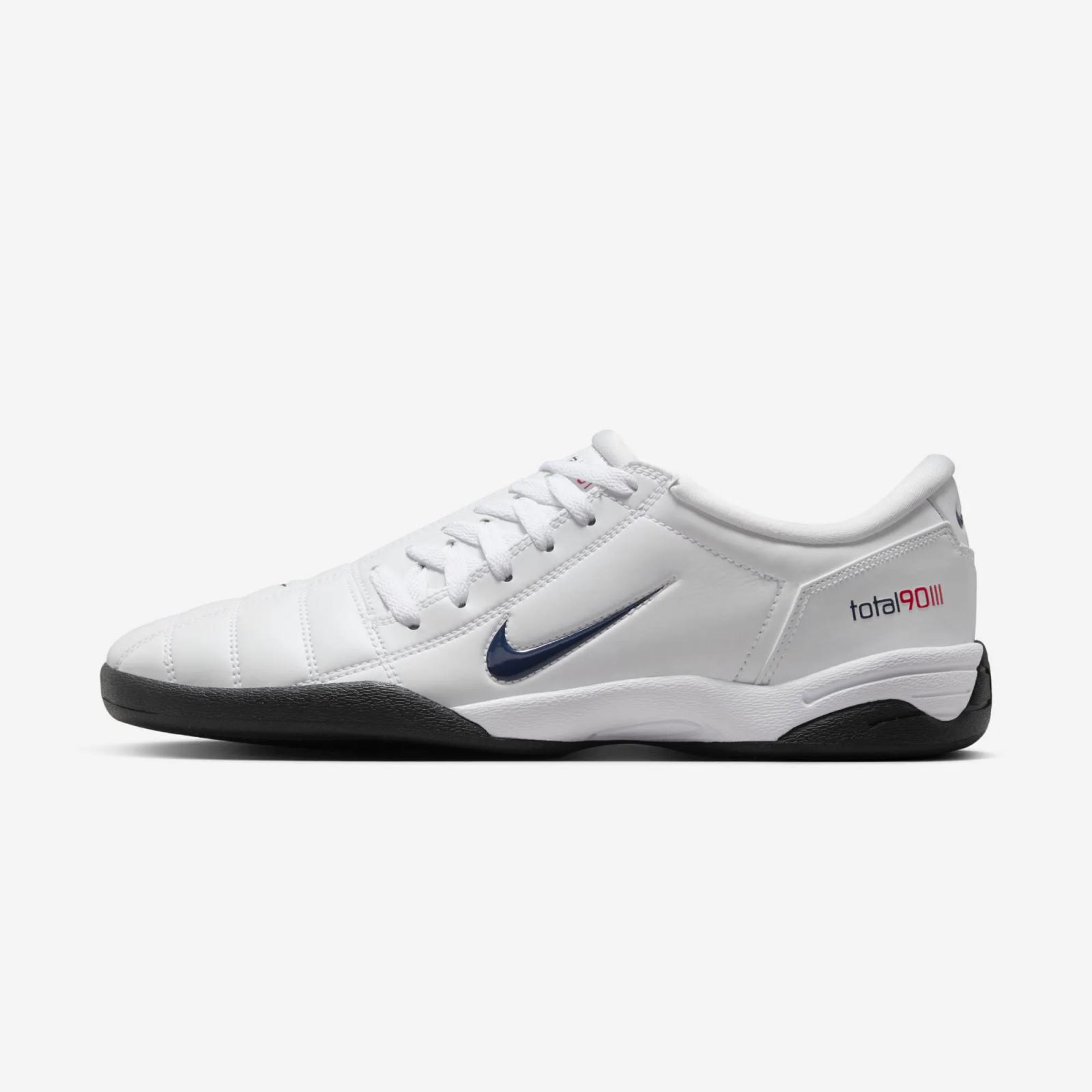 Paris Saint-Germain x Nike Total 90 III “White”