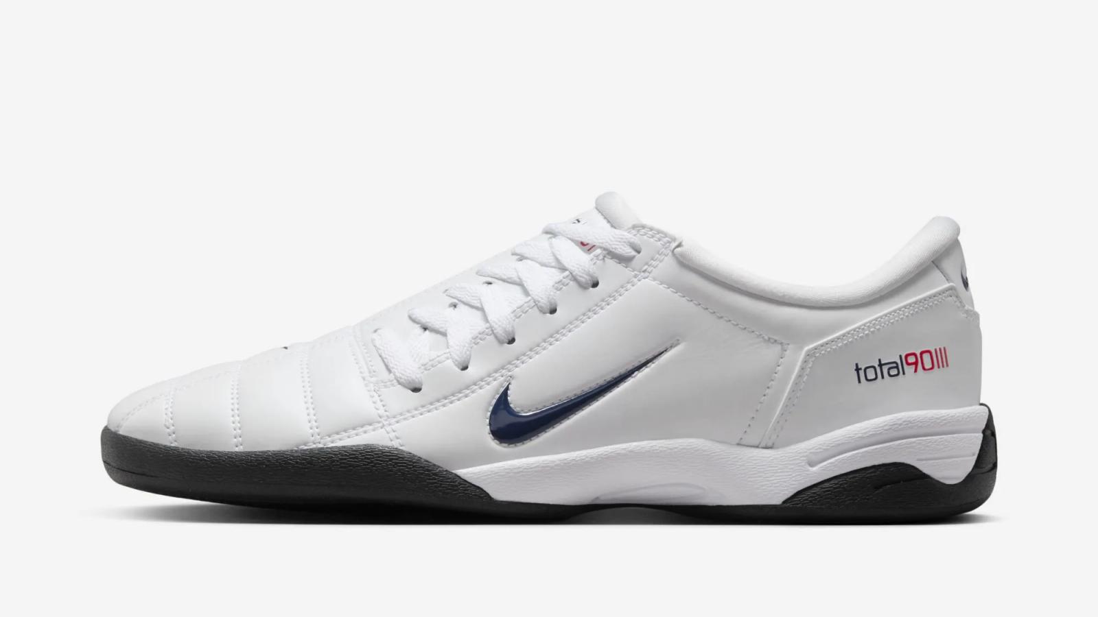 Paris Saint-Germain x Nike Total 90 III “White”
