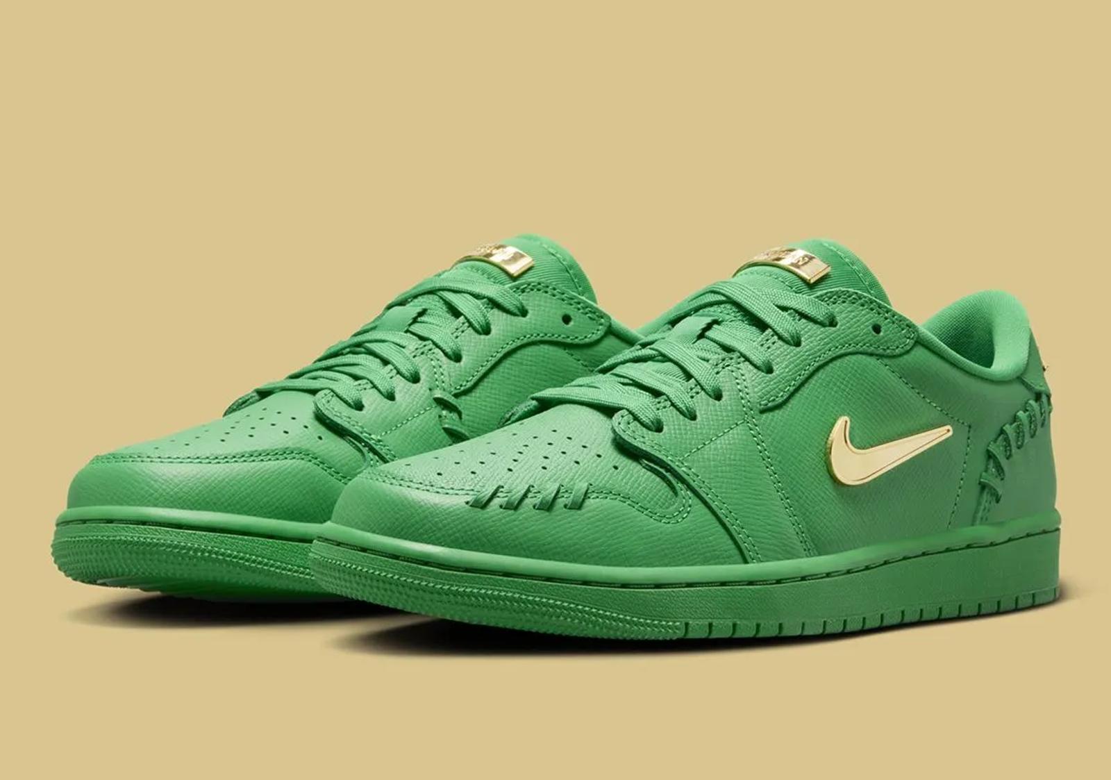 Air Jordan 1 Low Method of Make WMNS Lucky Green Metallic Gold