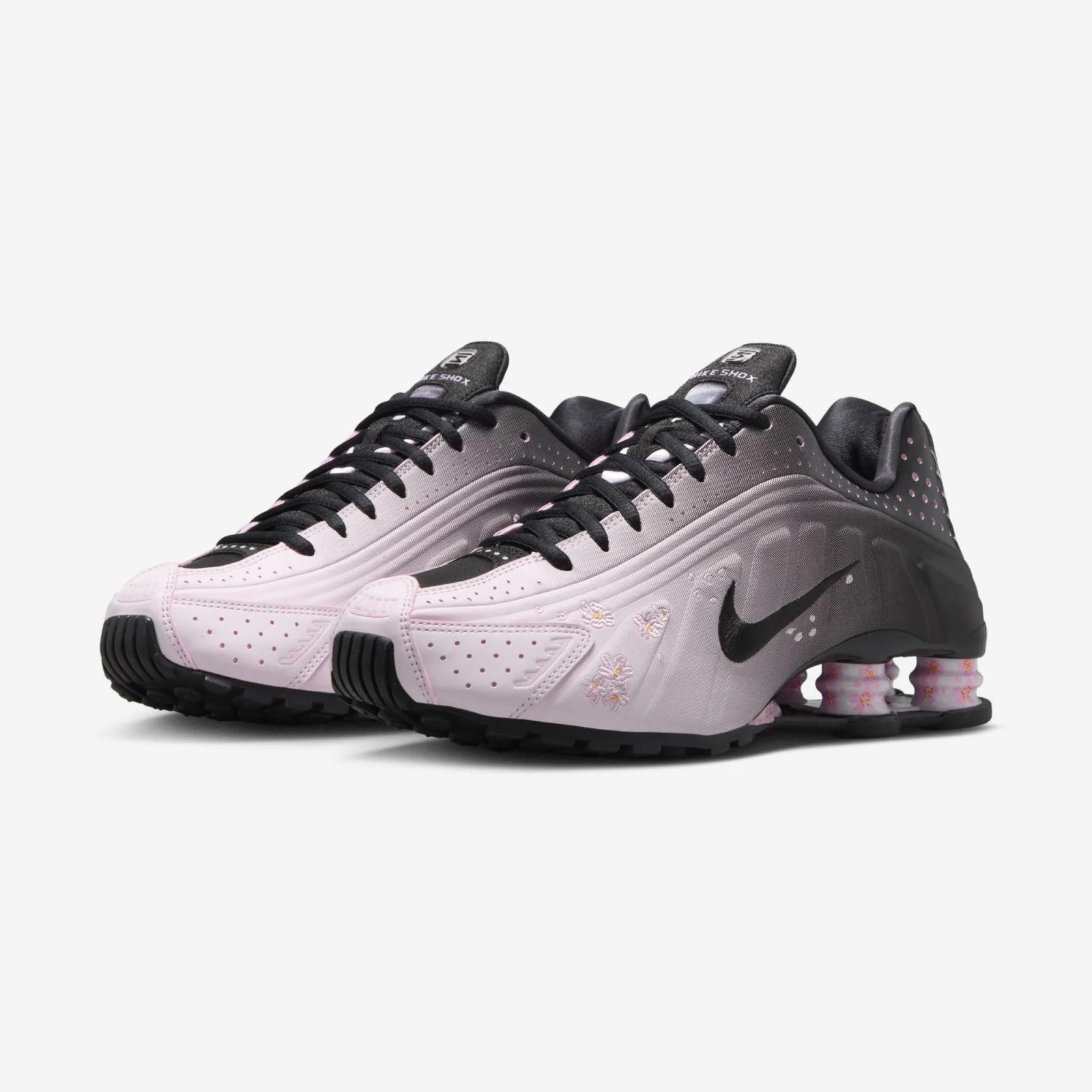 Nike Shox R4 Sakura / Regal Pink IB8872-600 Release Date 2025