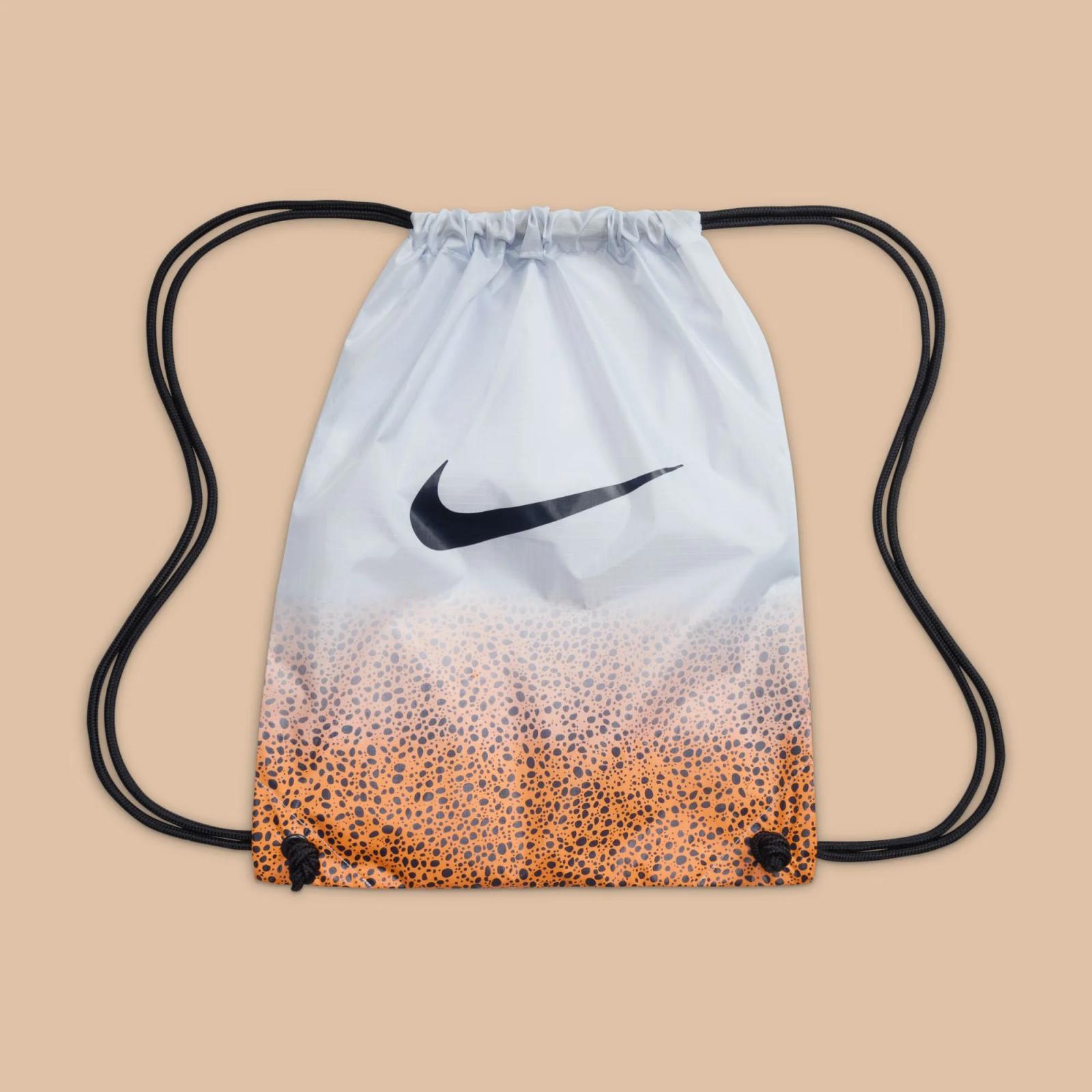 Nike Phantom Luna 2 Elite FG Olympic Safari FN8002-900