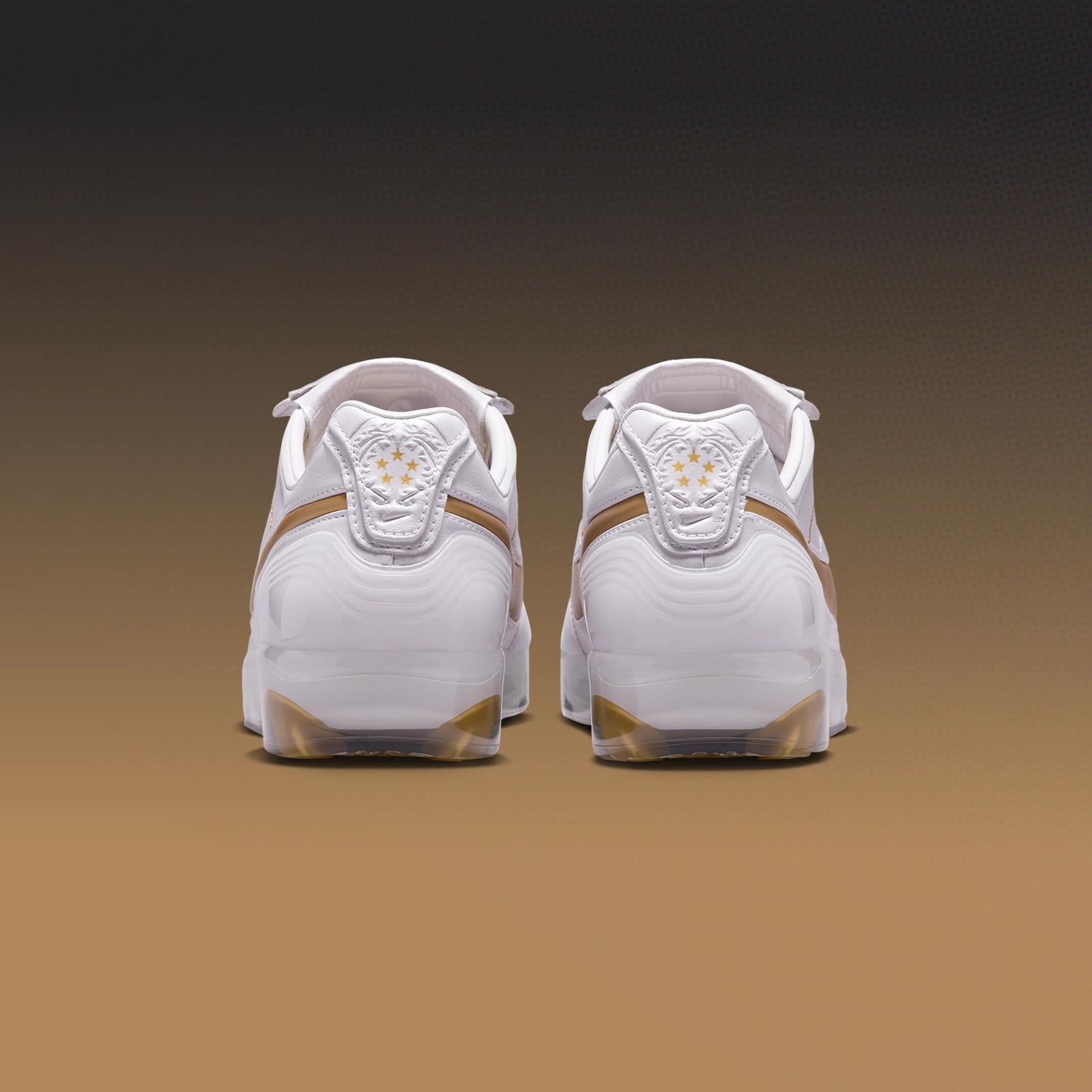 Nike Cryo Shot Tiempo Legend R10 “Ronaldinho” drops Summer 2026