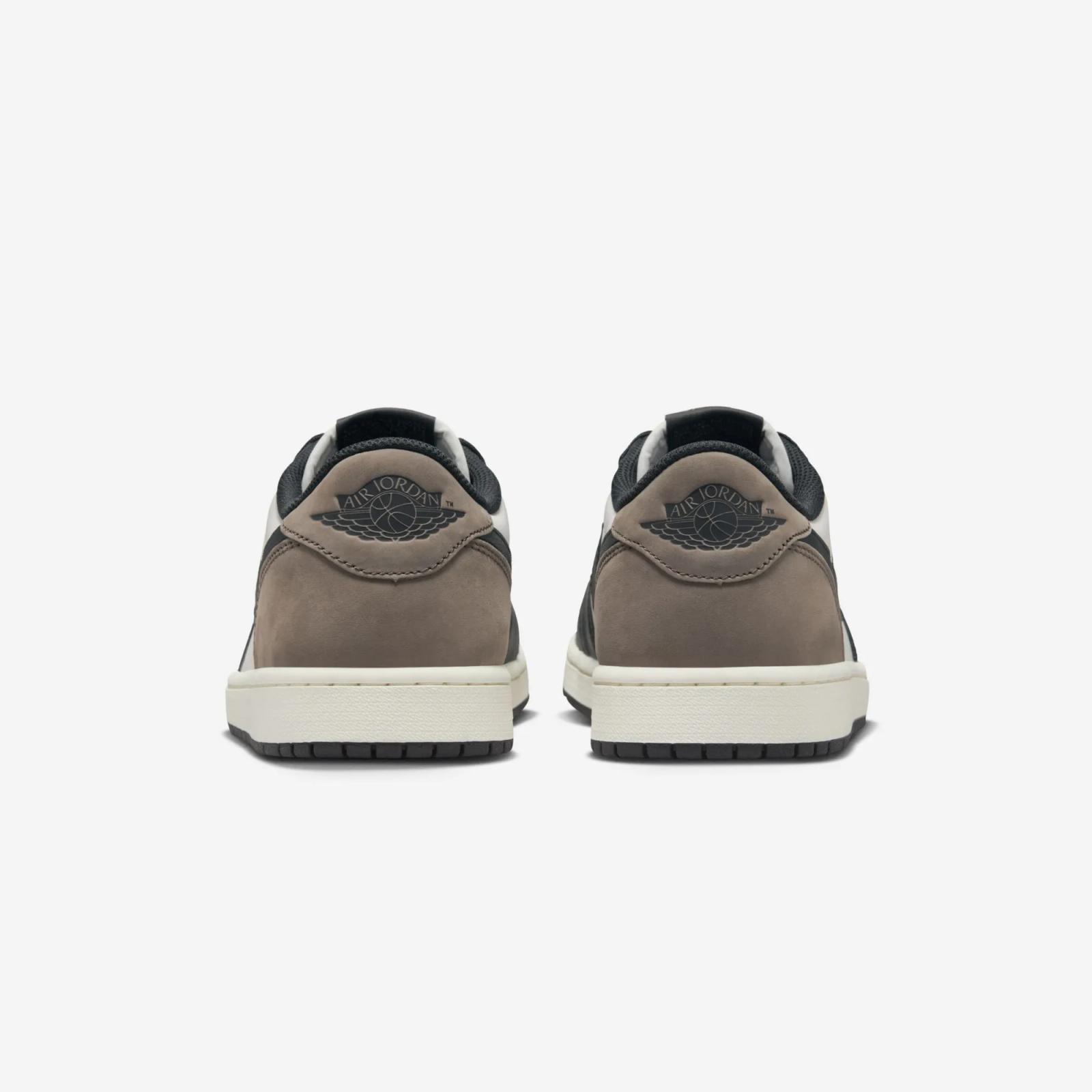 Air Jordan 1 Retro Low OG Dark Mocha CZ0790-102