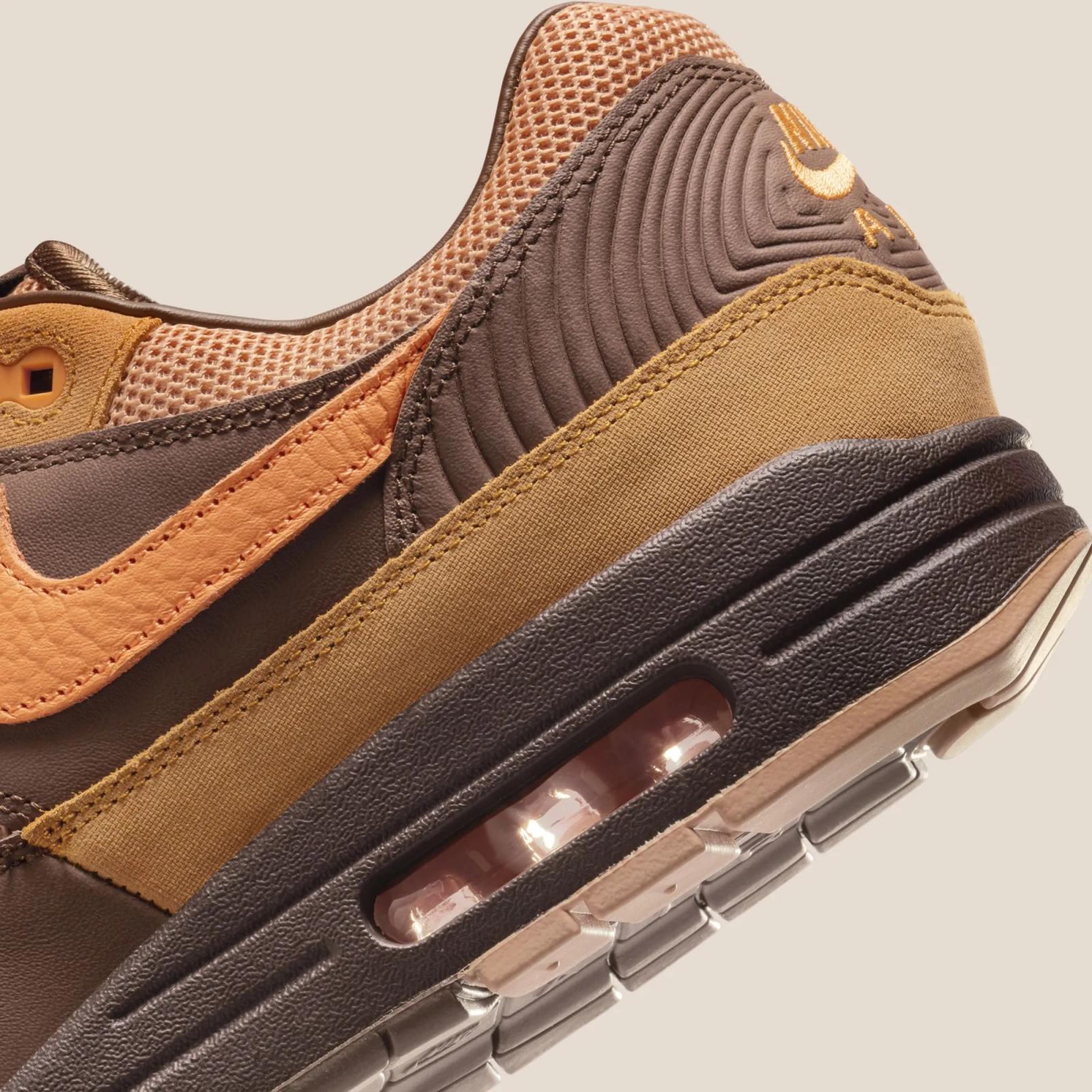 Nike Air Max 1 King's Day HF7346-200