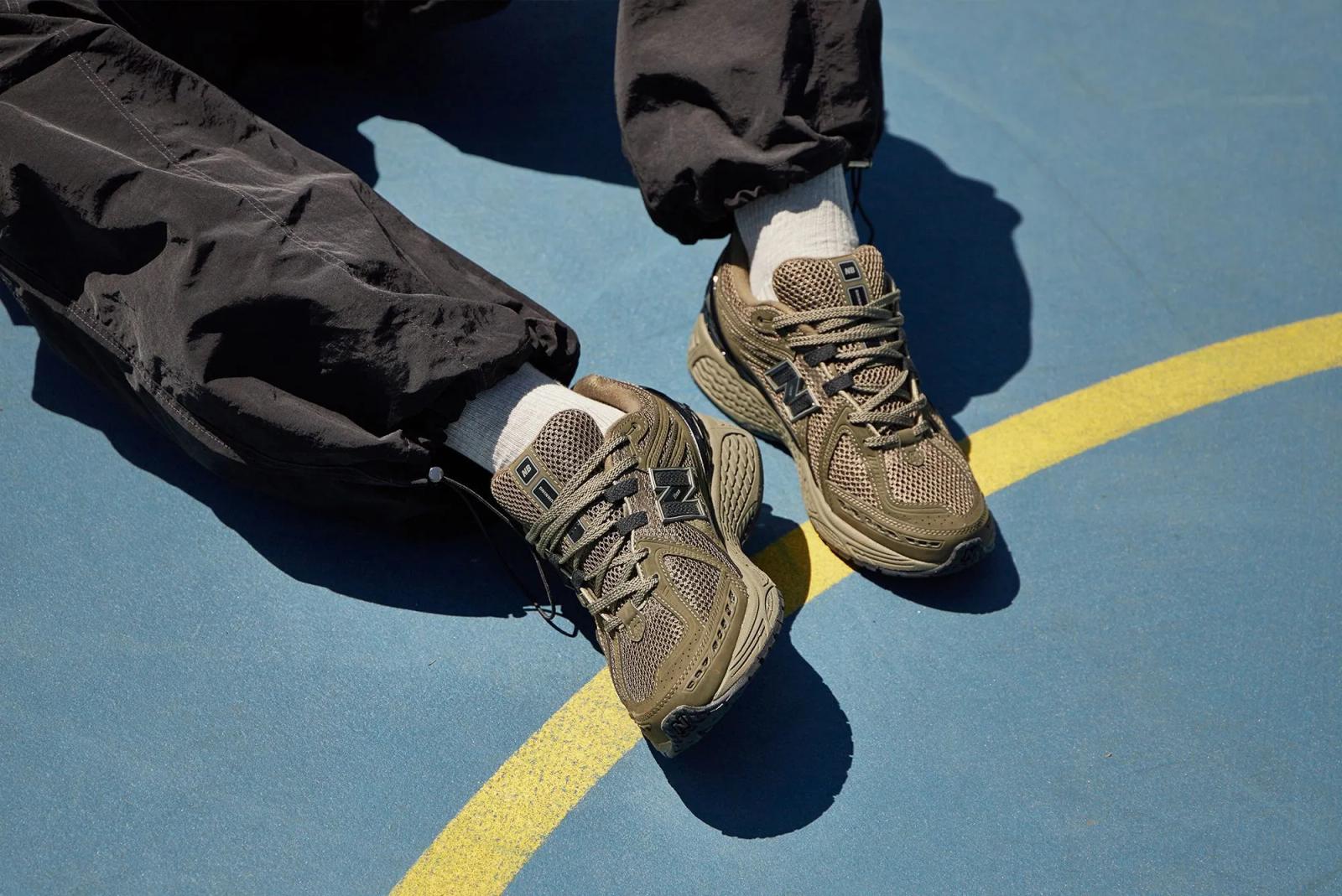 New Balance 1906R "Olive / Black" M1906RFD