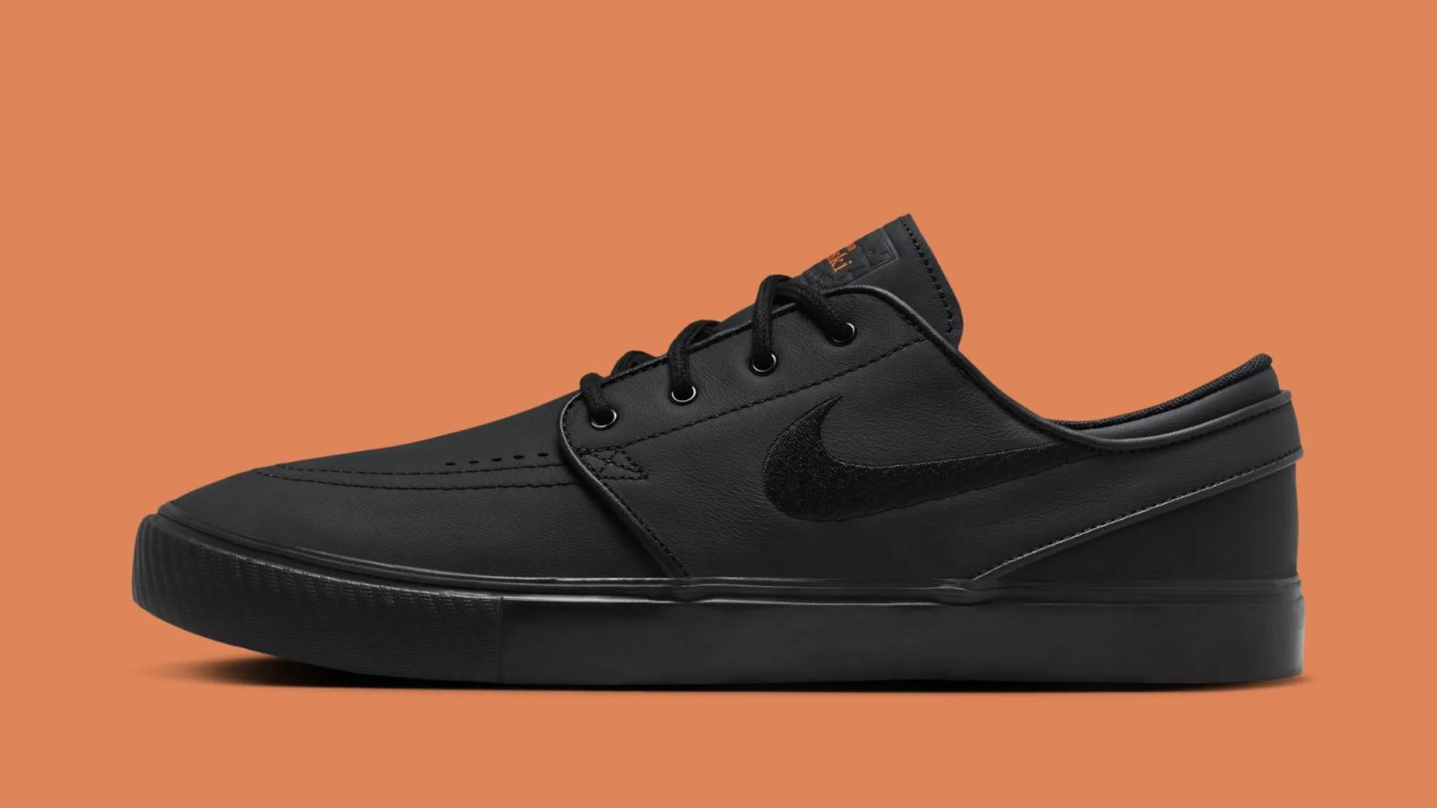 Nike SB Zoom Janoski OG+ ISO “Triple Black”