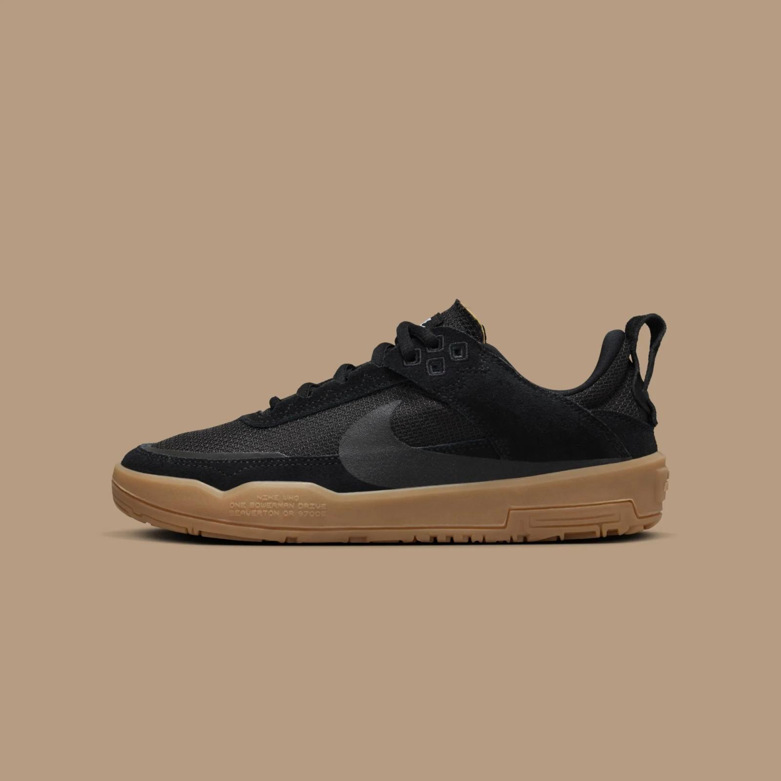 Nike SB Day One GS “Black / Gum”
