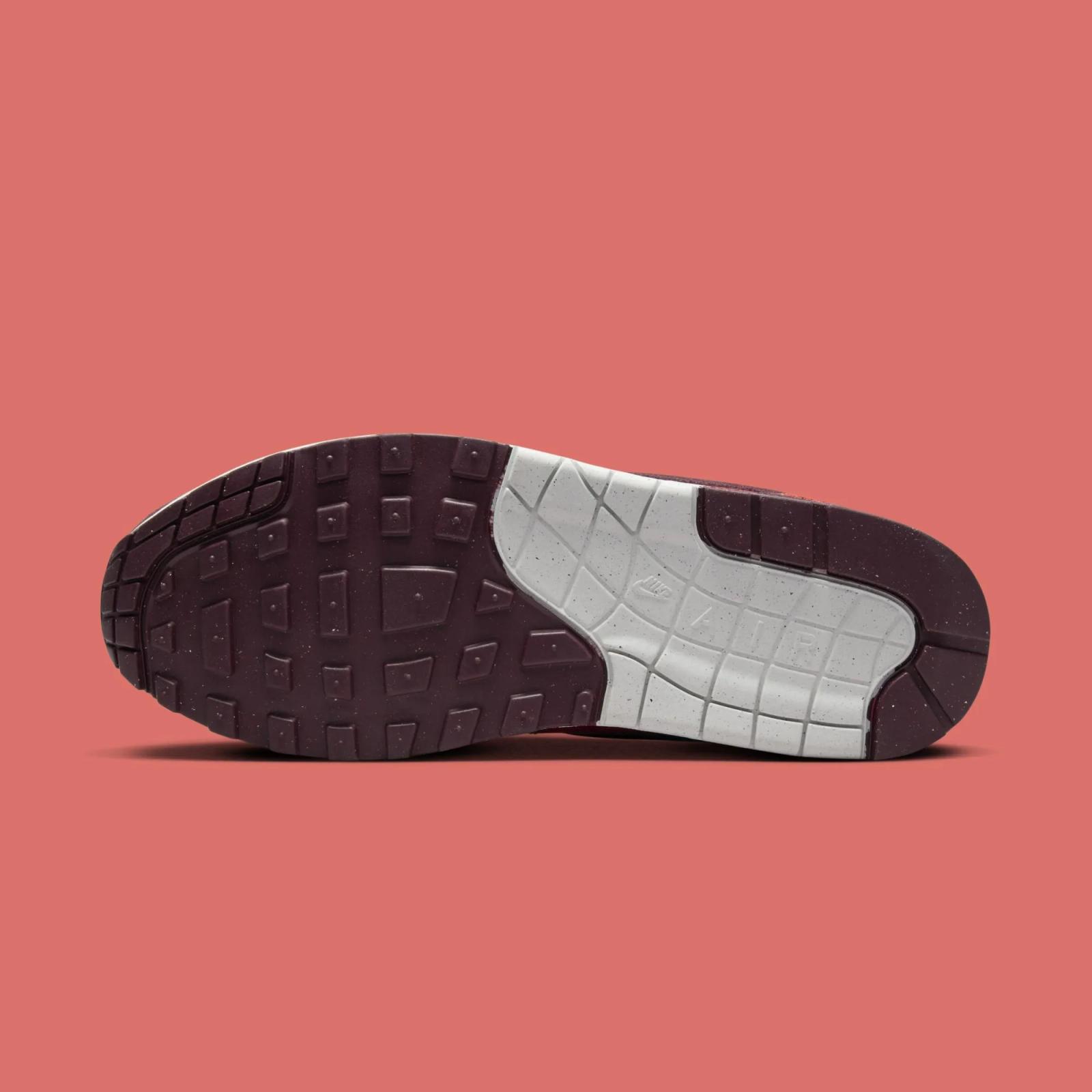 Nike Air Max 1 Essential Burgundy Crush FN6952-102