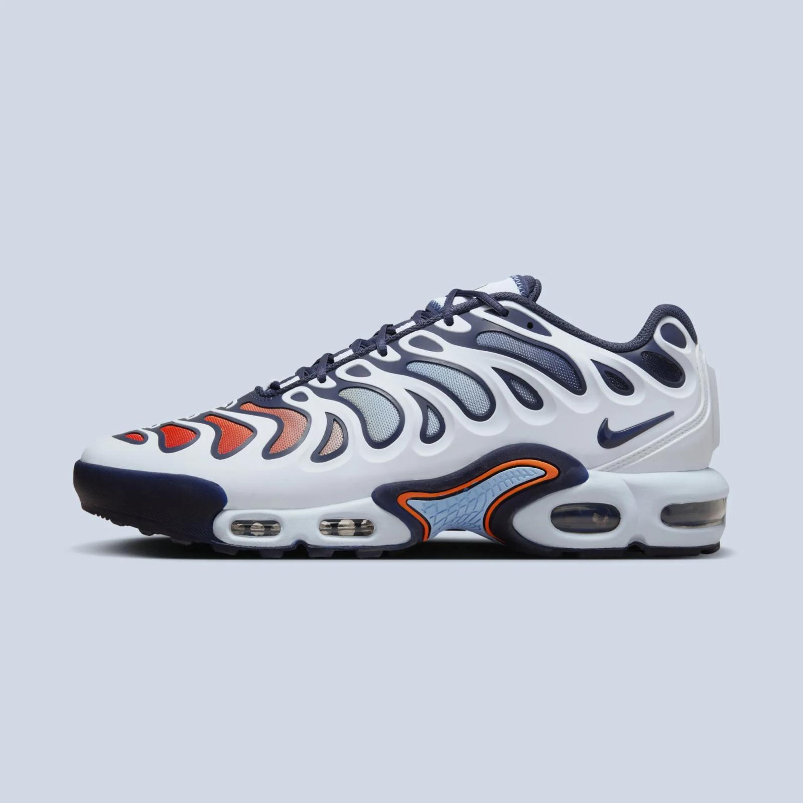 Nike Air Max Plus Drift “Football Grey”