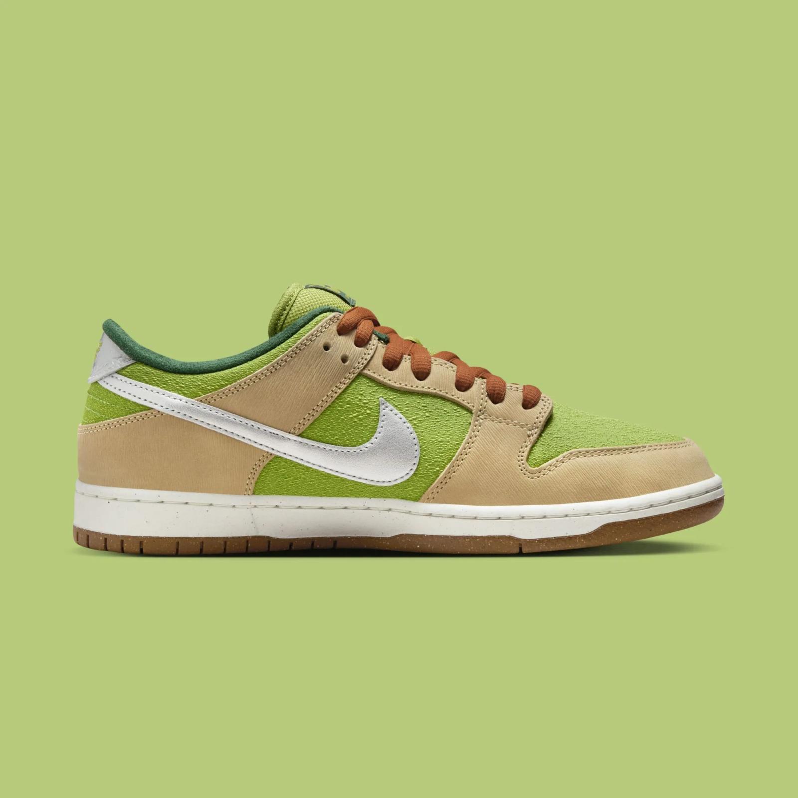 Nike SB Dunk Low Pro Escargot FQ7586-200