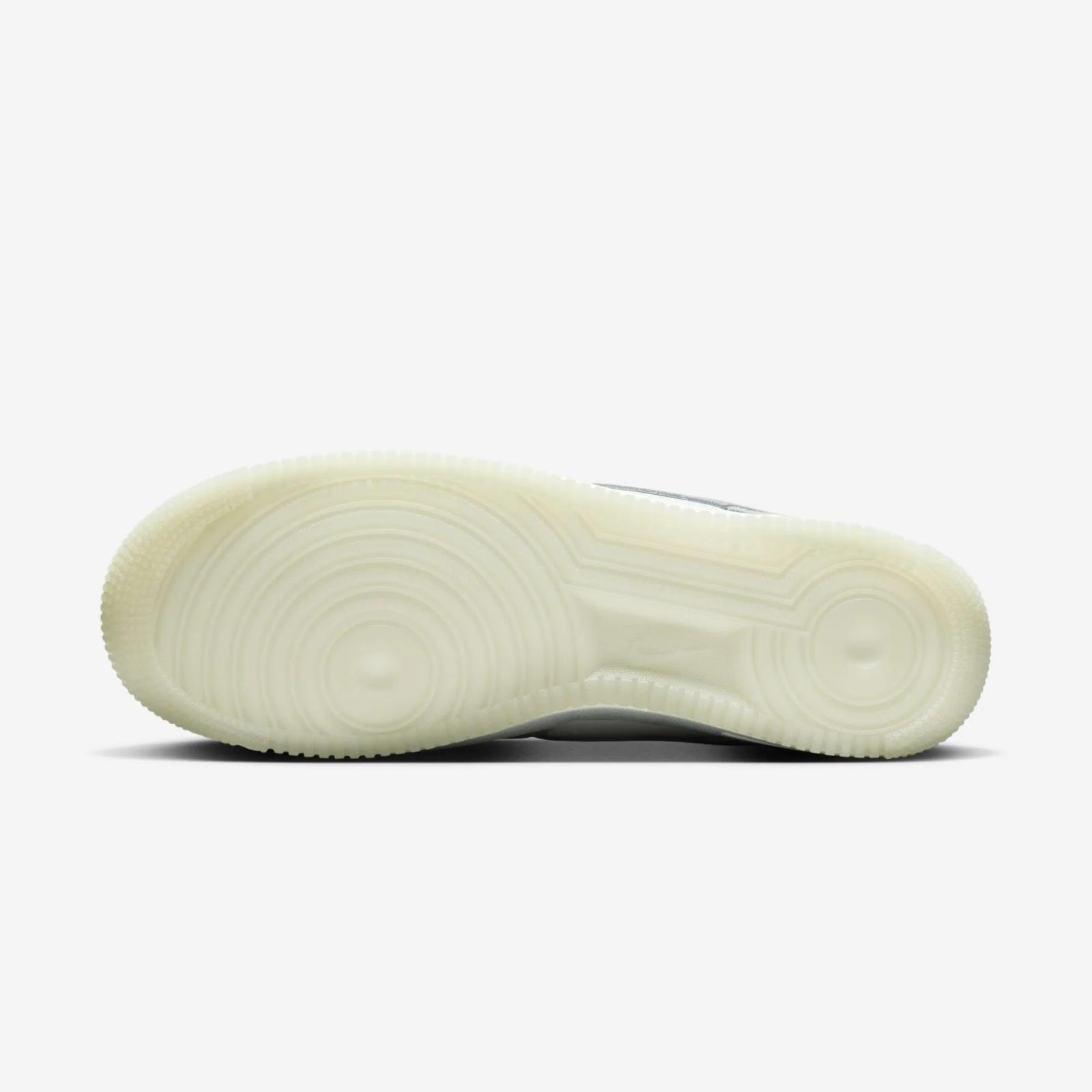 Nike Air Force 1 Low Light Silver / Light Pumice FJ4170-003