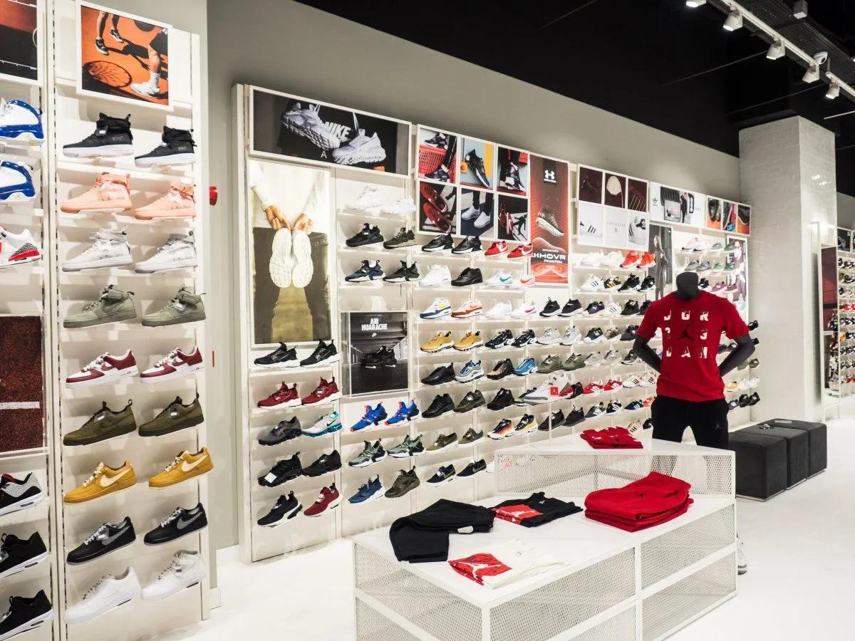 Buzz Sneakers Iulius Mall Cluj-Napoca