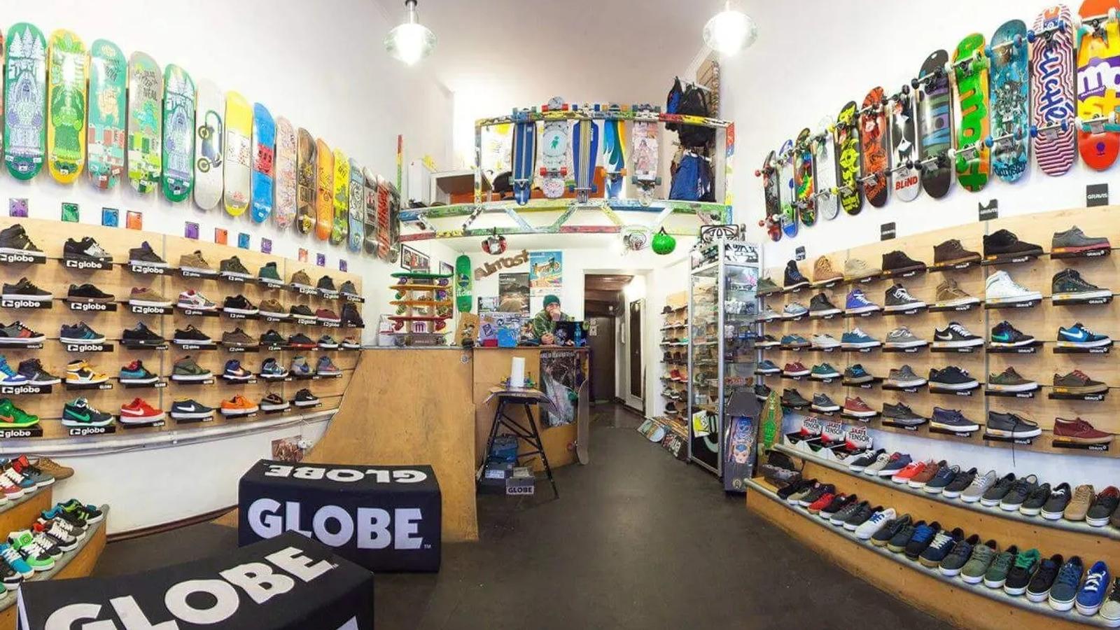 Boarders Bucharest Romania