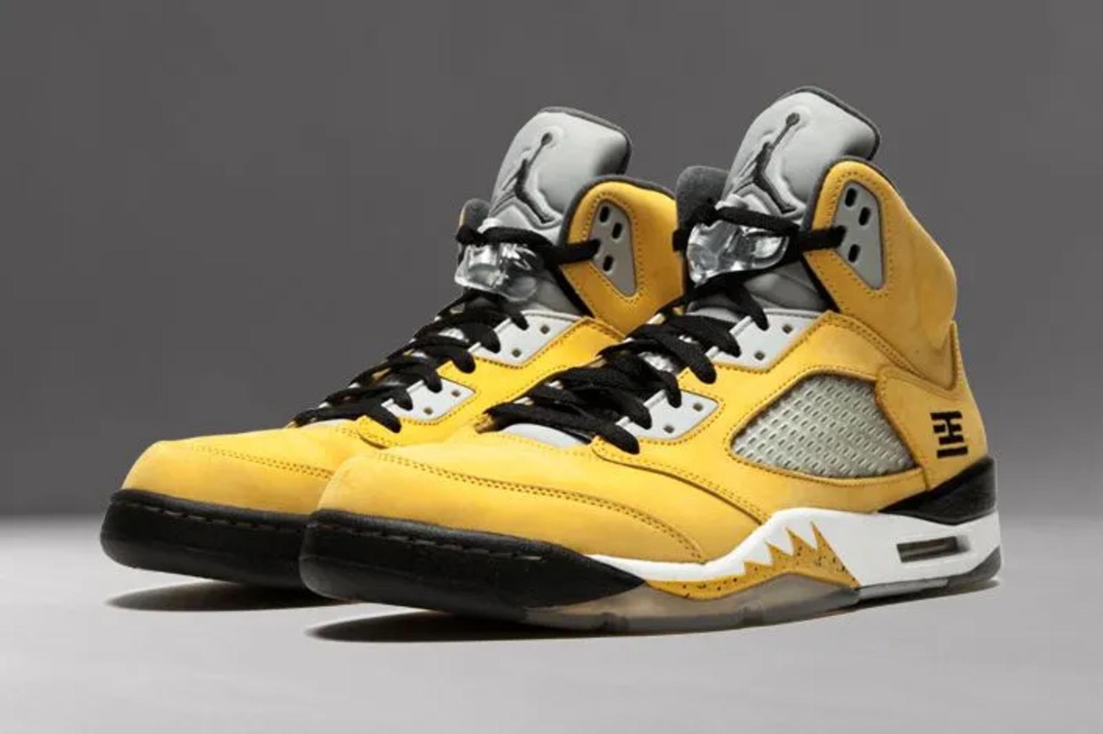 Air Jordan 5 Tokyo 2011
