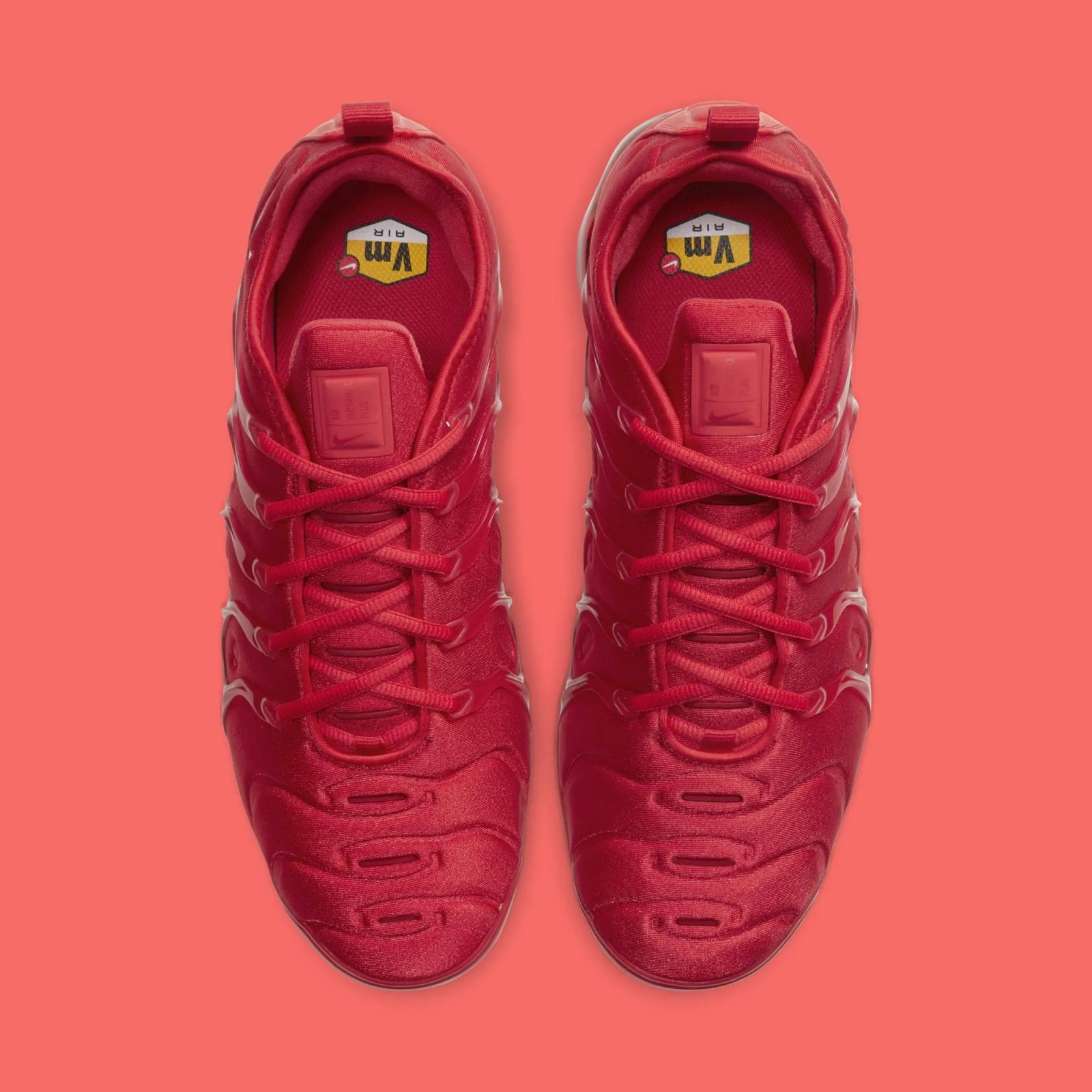 Nike Air VaporMax Plus Triple Red 2025 Restock CW6973-600
