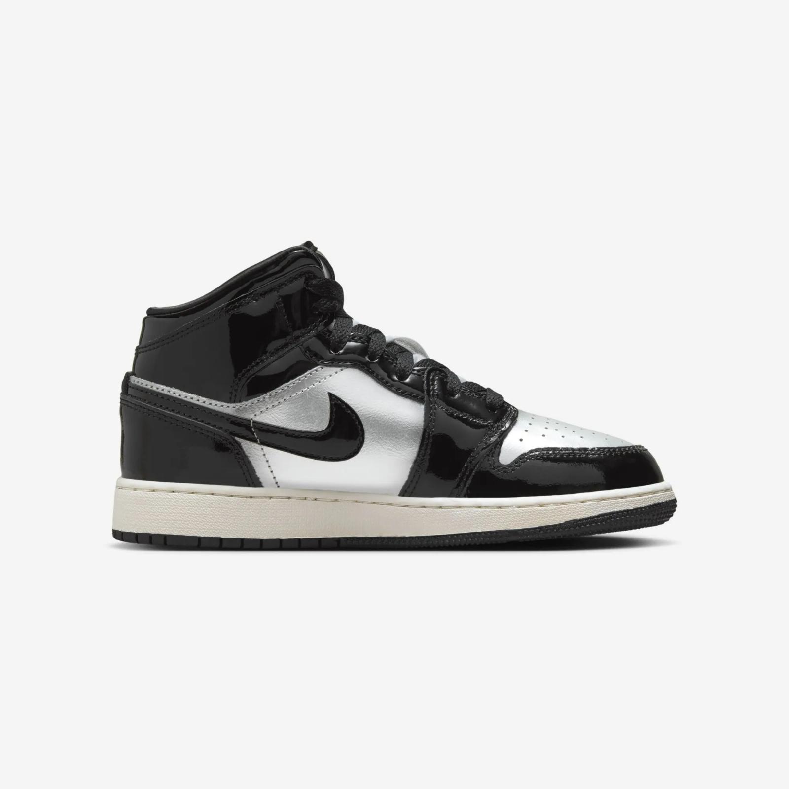 Air Jordan 1 Mid SE GS Black / Metallic Gold FZ3938-001