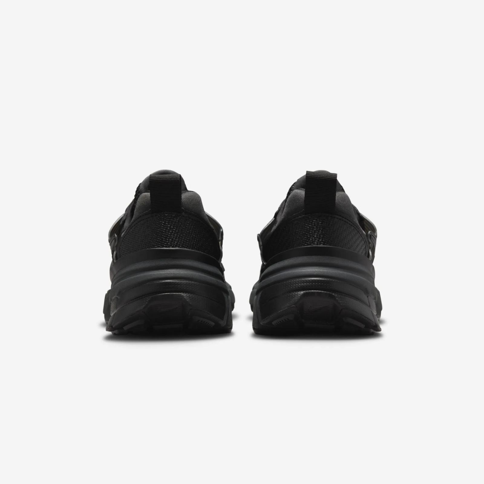 Nike V2K Run Triple Black Patent HJ4497-001