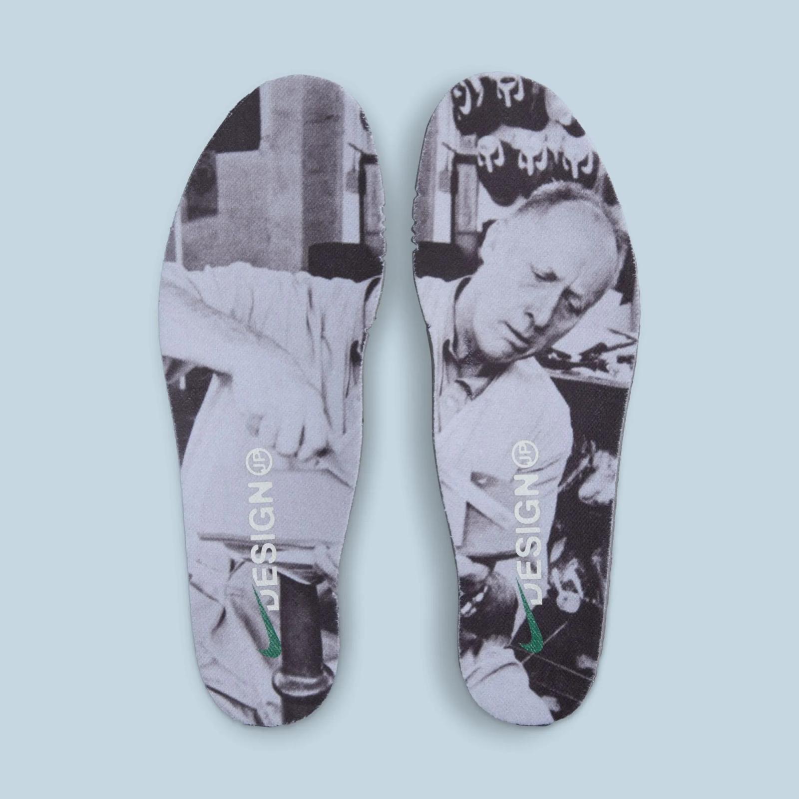 Nike Zoom Vomero 5 Premium Light Bone BRS