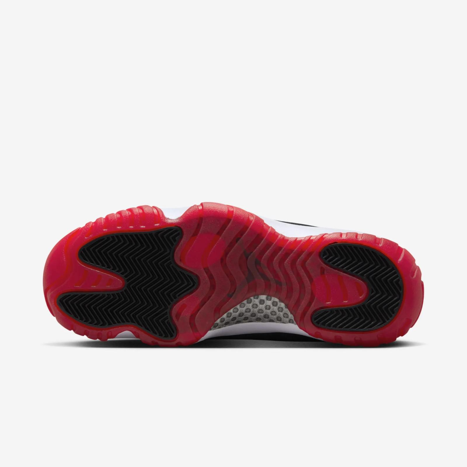 Air Jordan 11 Retro Bred Velvet DB5457-061