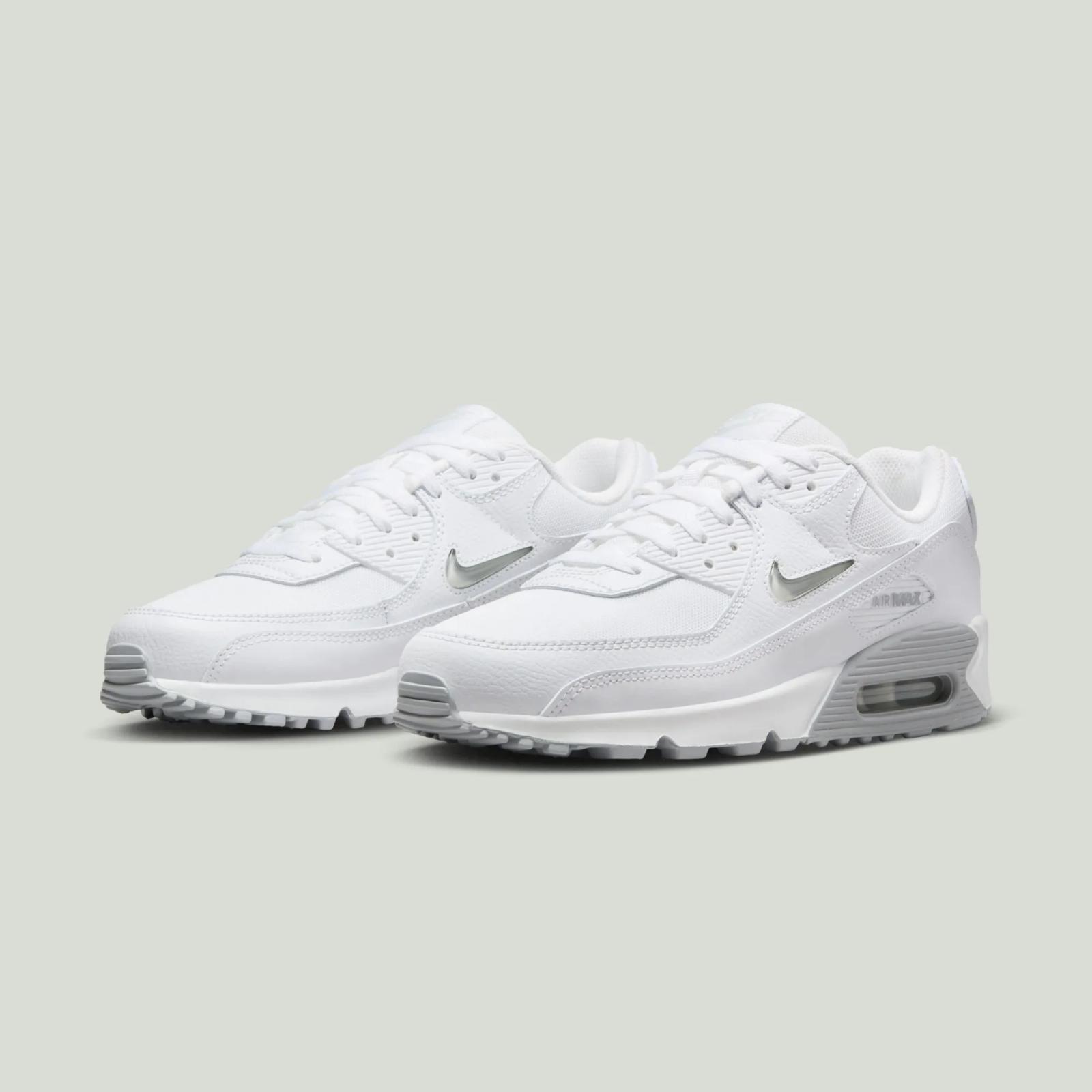 Nike Air Max 90 Jewel Light Smoke Grey 2025 Restock FN8005-100