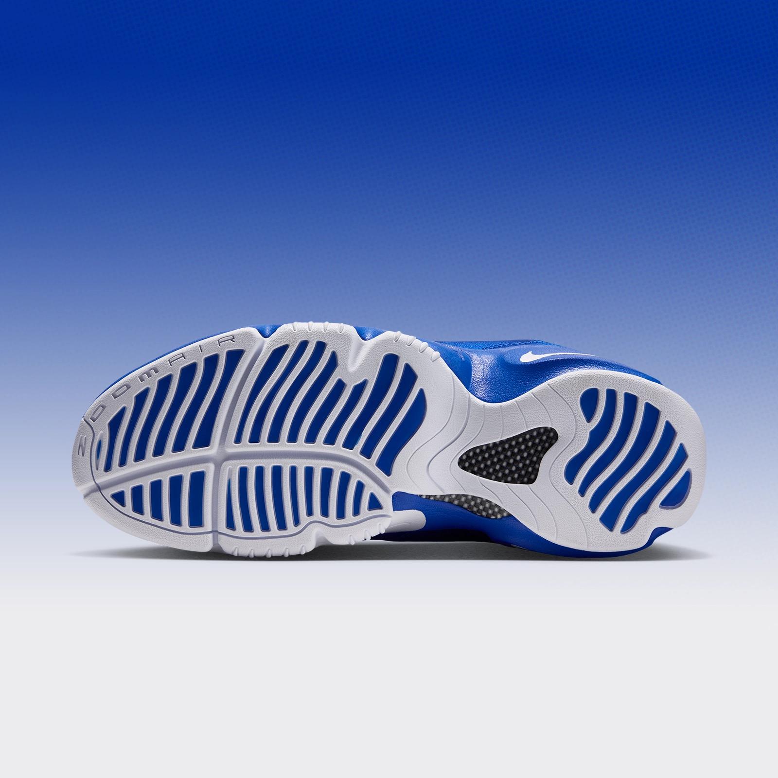 Nike Air Zoom Flight The Glove "Royal Blue" returns in 2026