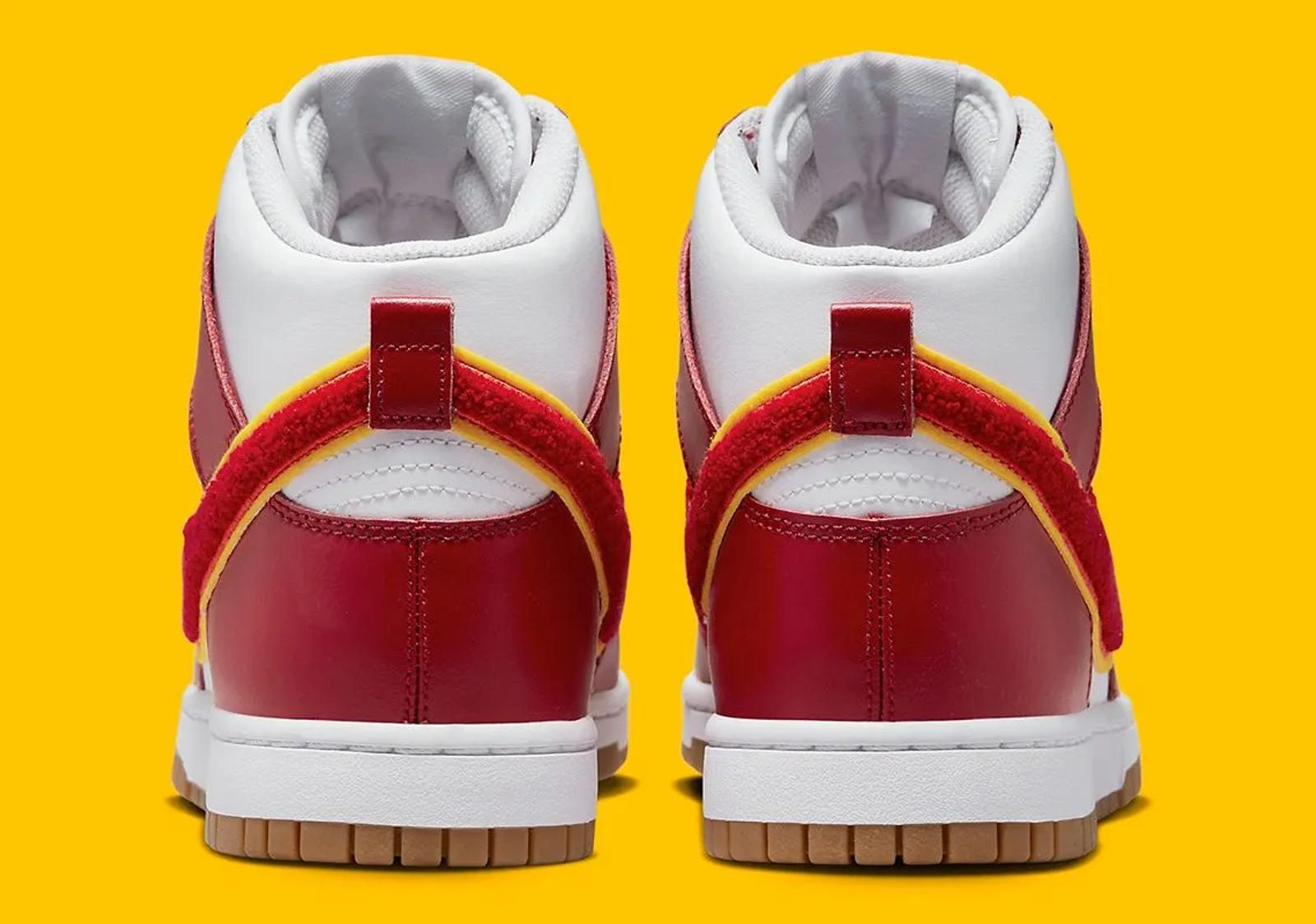 Nike Dunk High Chenille Gym Red