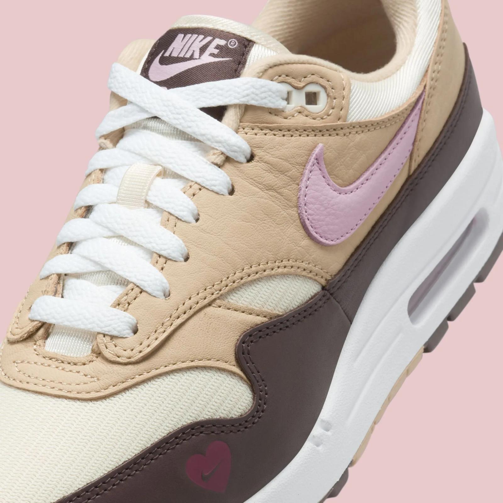 Nike Air Max 1 '87 Valentine's Day FZ4346-200
