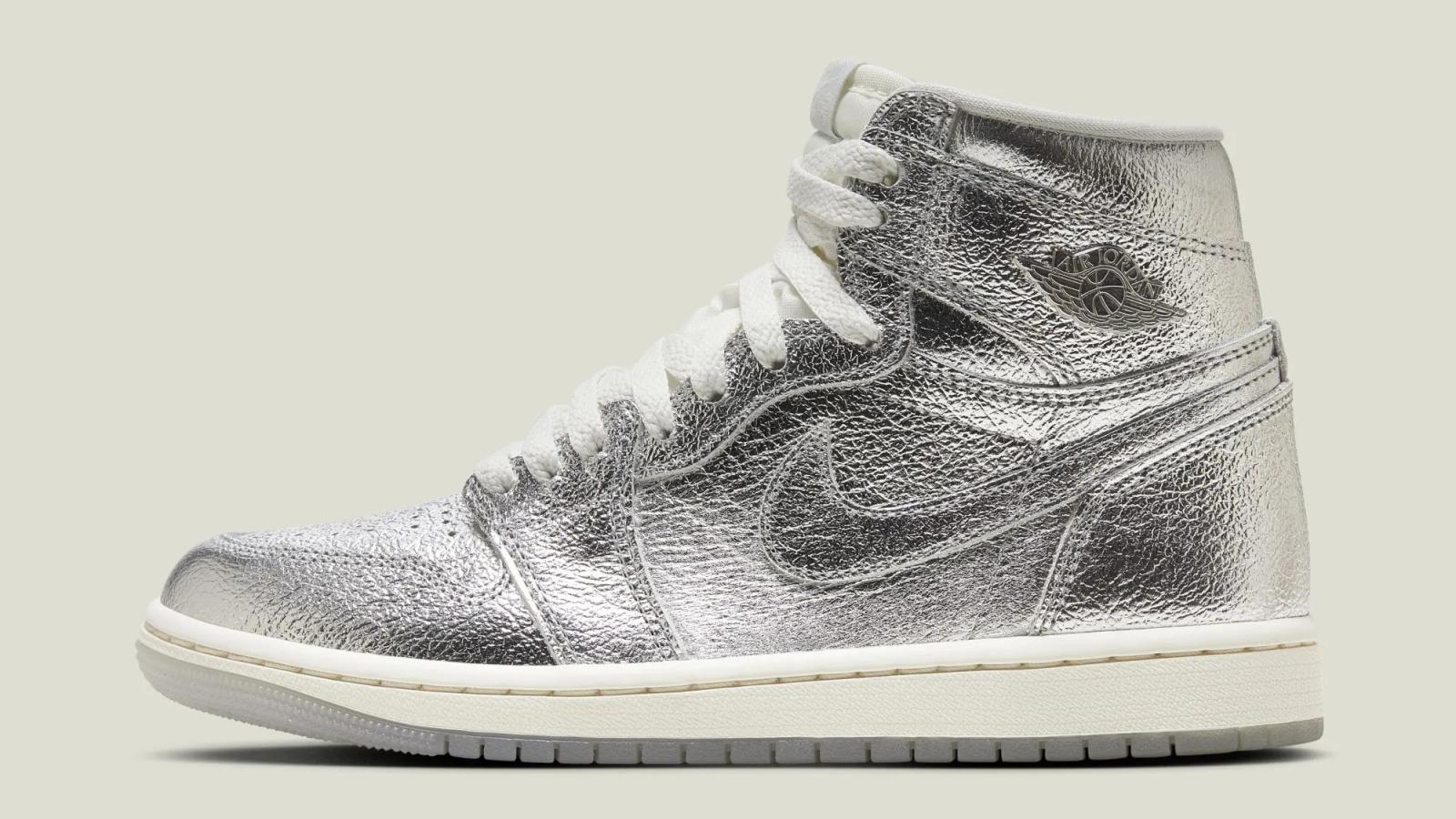 Air Jordan 1 Retro High OG Chrome