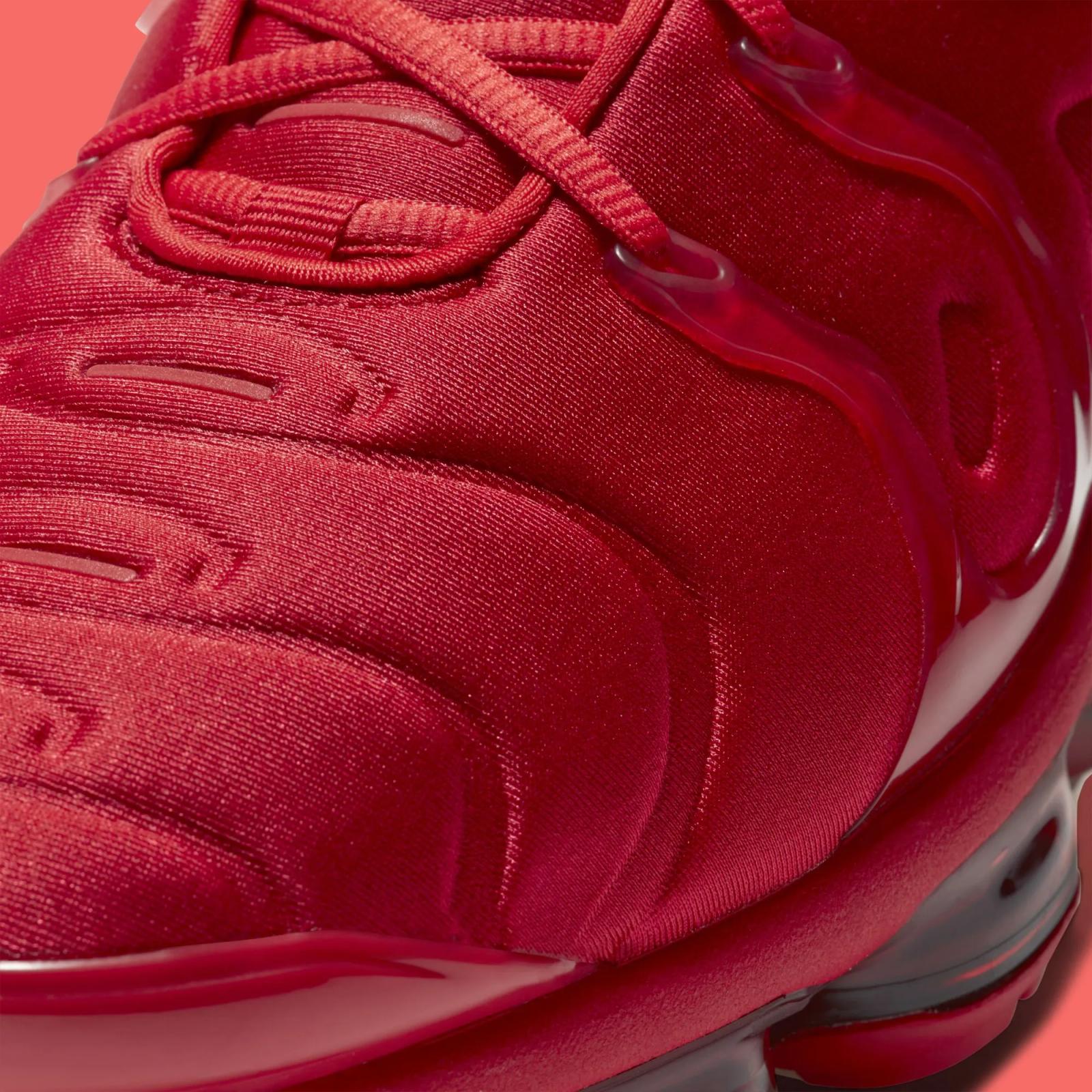 Nike Air VaporMax Plus Triple Red 2025 Restock CW6973-600