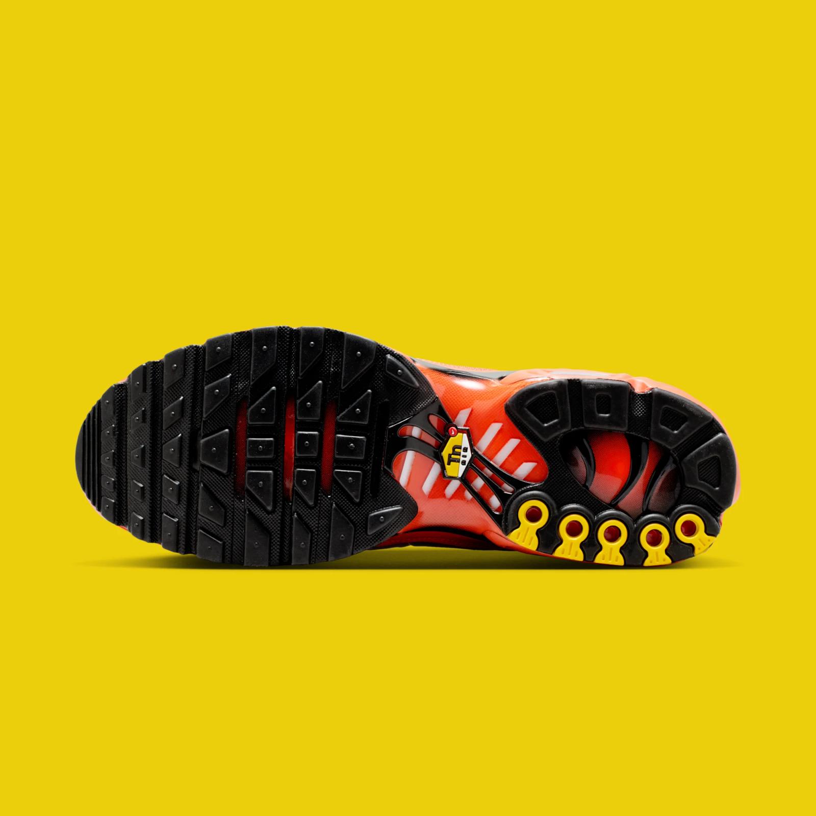 Nike Air Max Plus "Picante Red & Black" drops in 2026