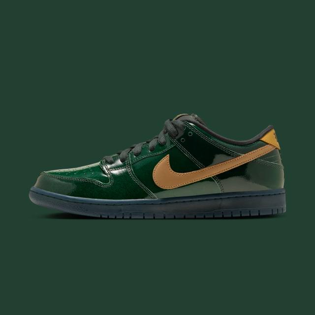 Nike SB Dunk Low Pro Premium "Black Spruce"