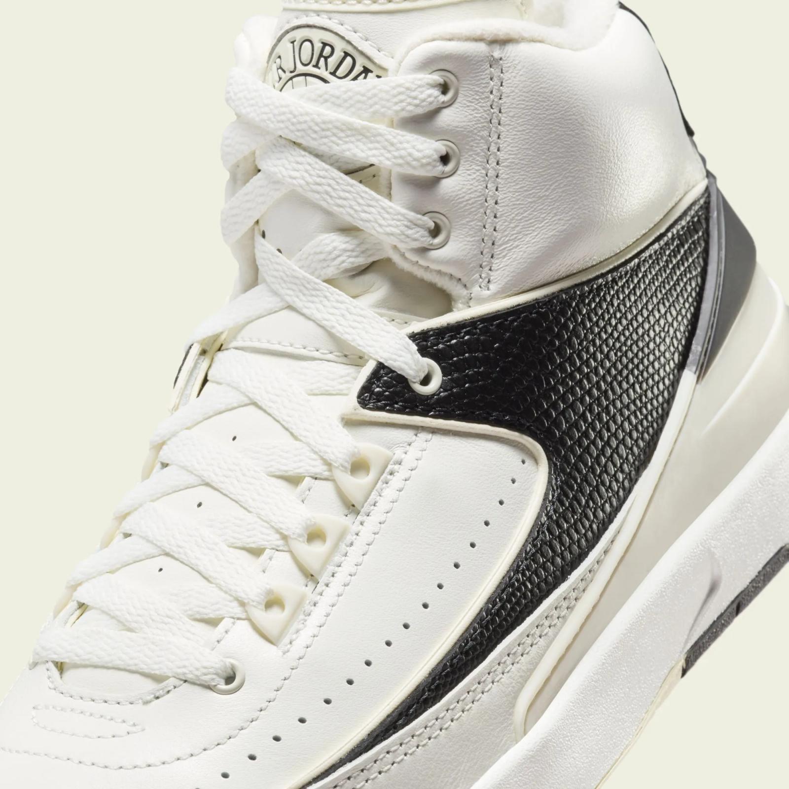 Air Jordan 2 Retro WMNS Sail Black