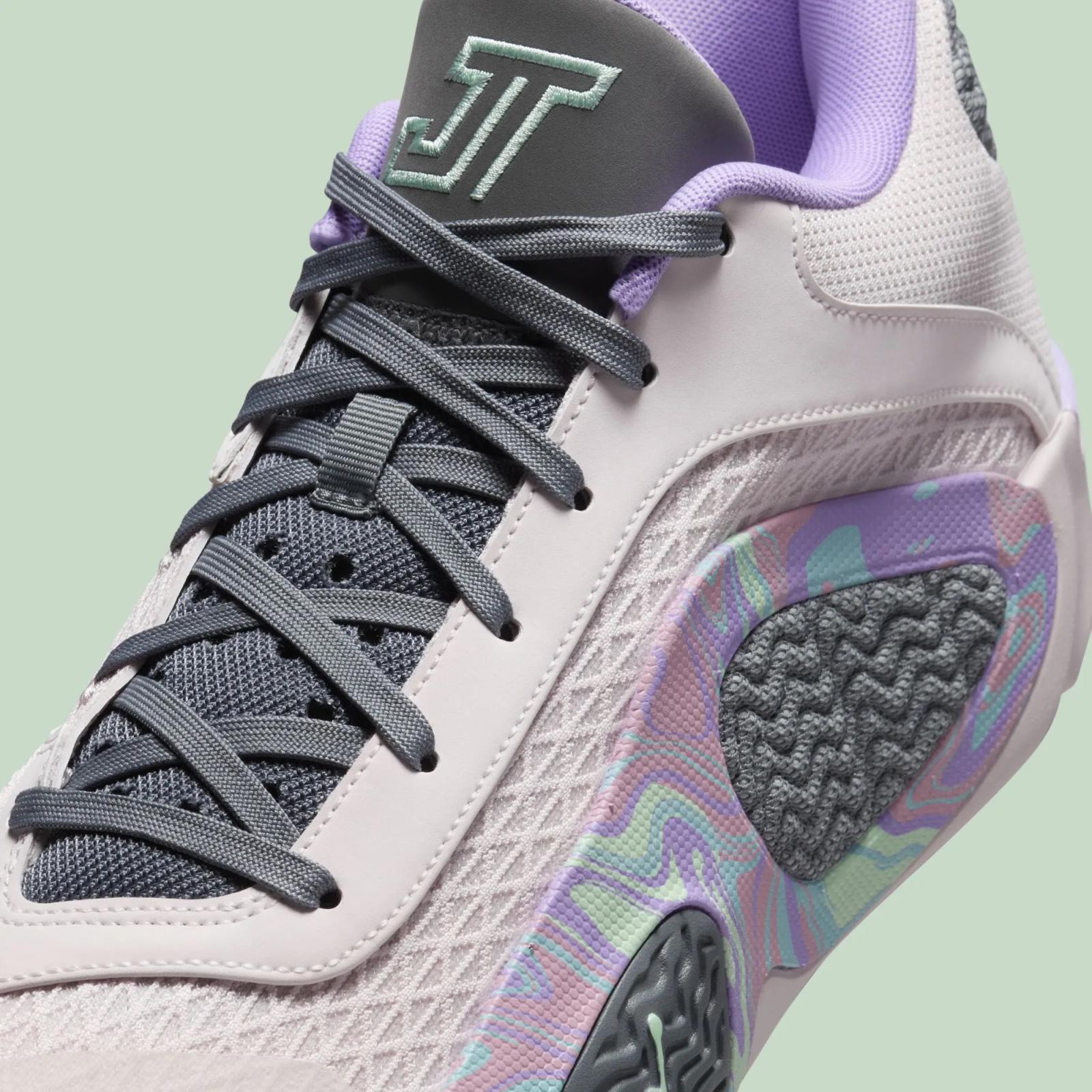 Air Jordan Tatum 2 Easter FZ2202-600