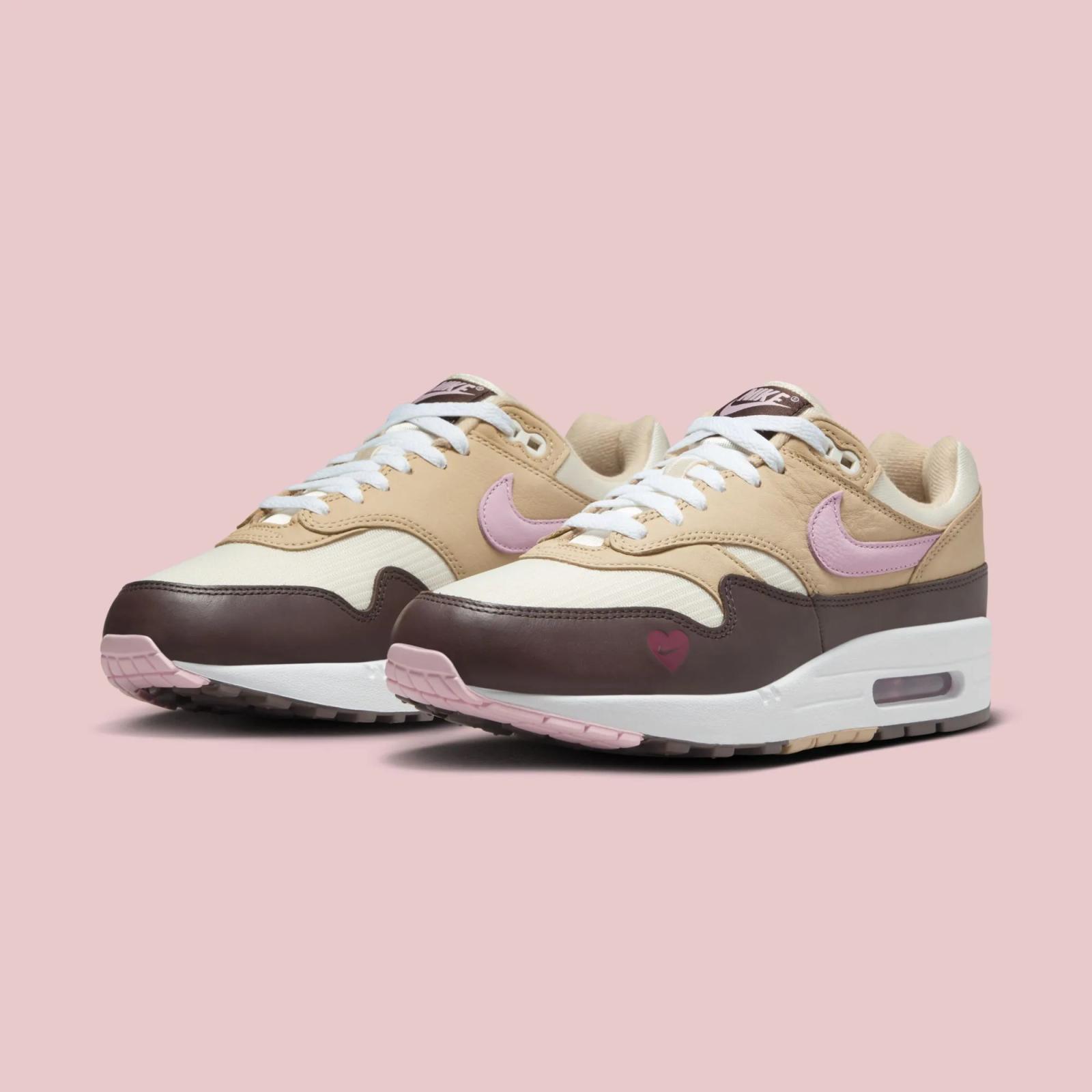 Nike Air Max 1 '87 Valentine's Day FZ4346-200