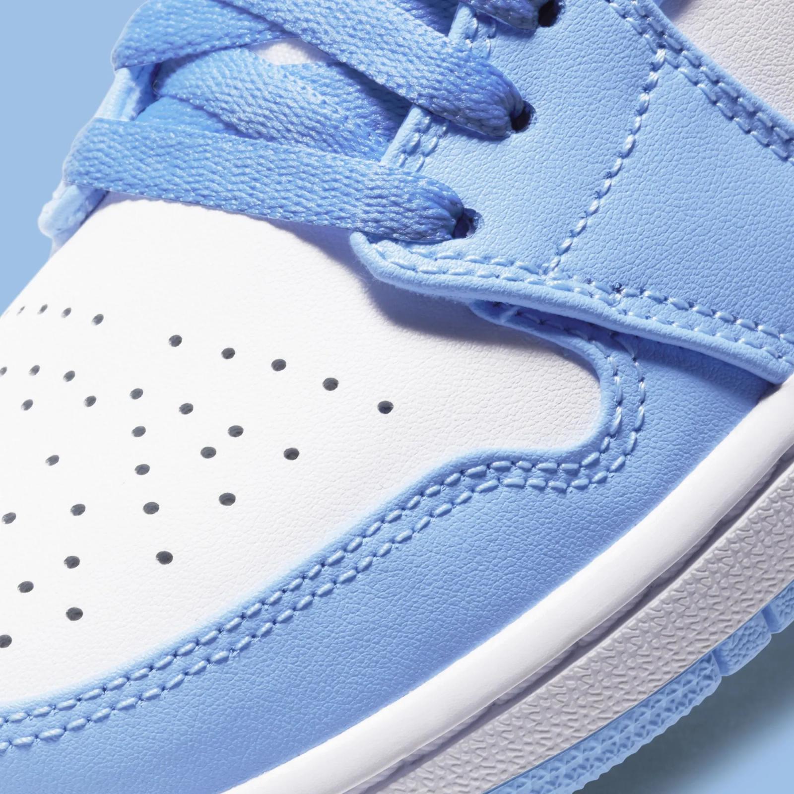 Air Jordan 1 Low WMNS UNC