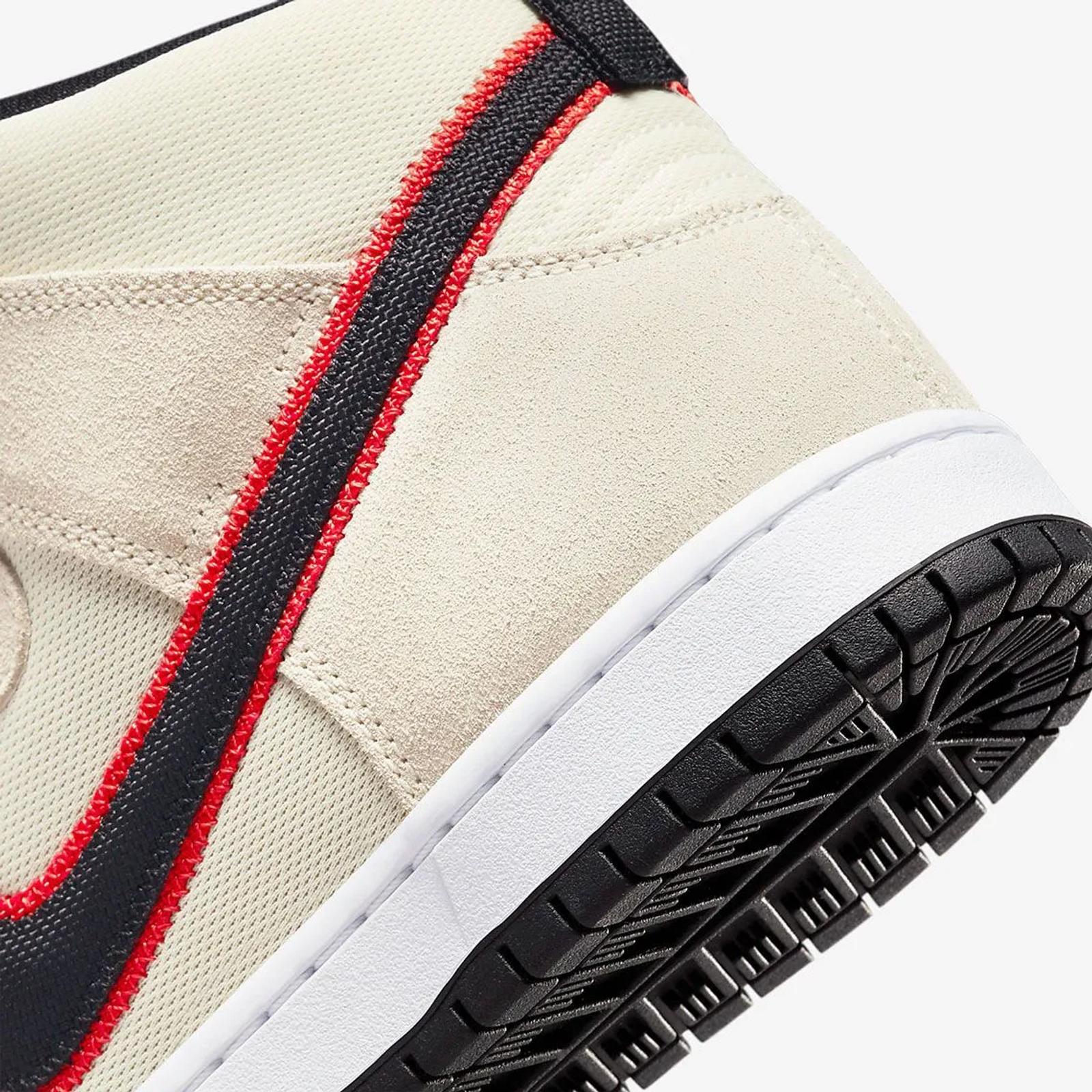 Nike SB Dunk High Giants