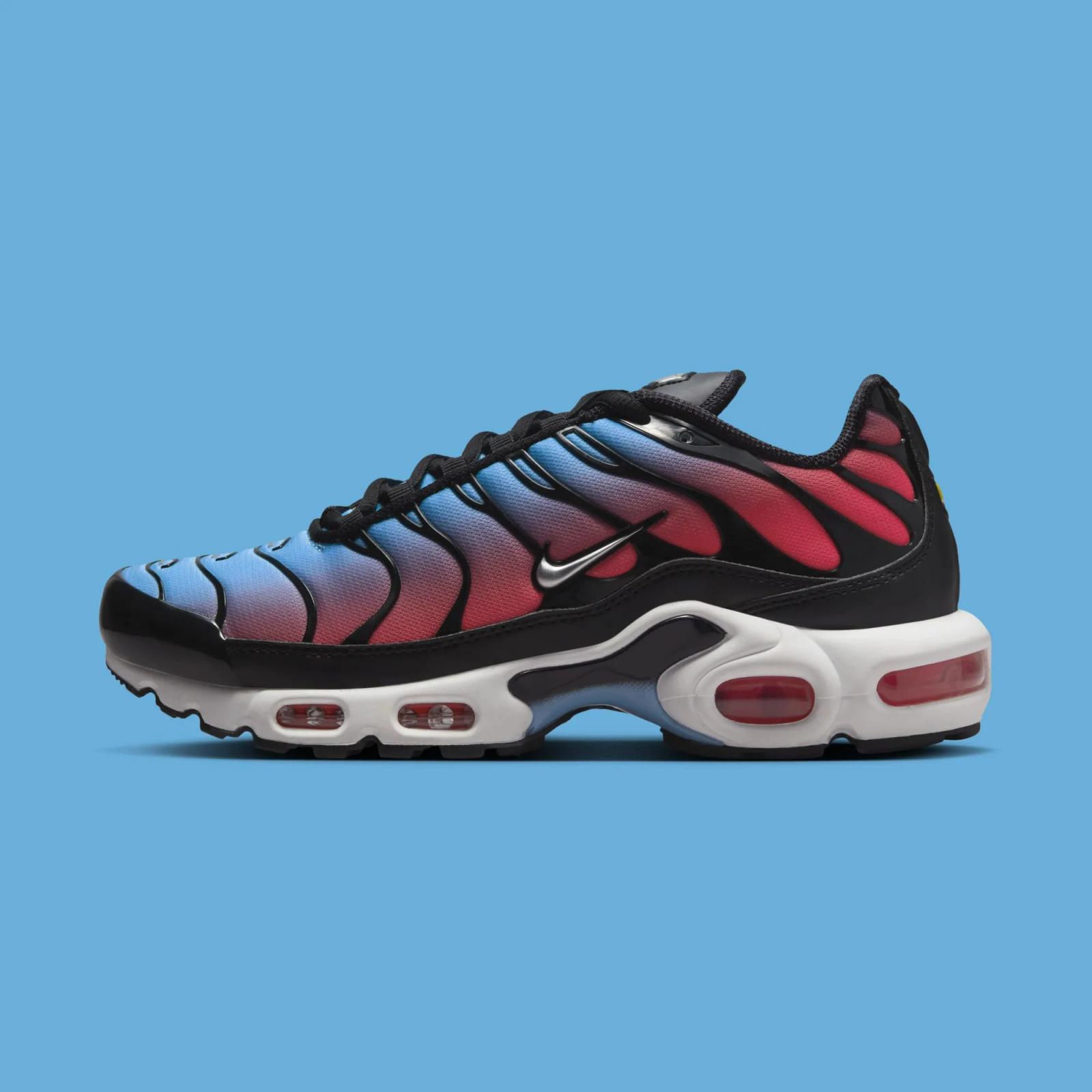 Nike Air Max Plus University Blue Light Crimson