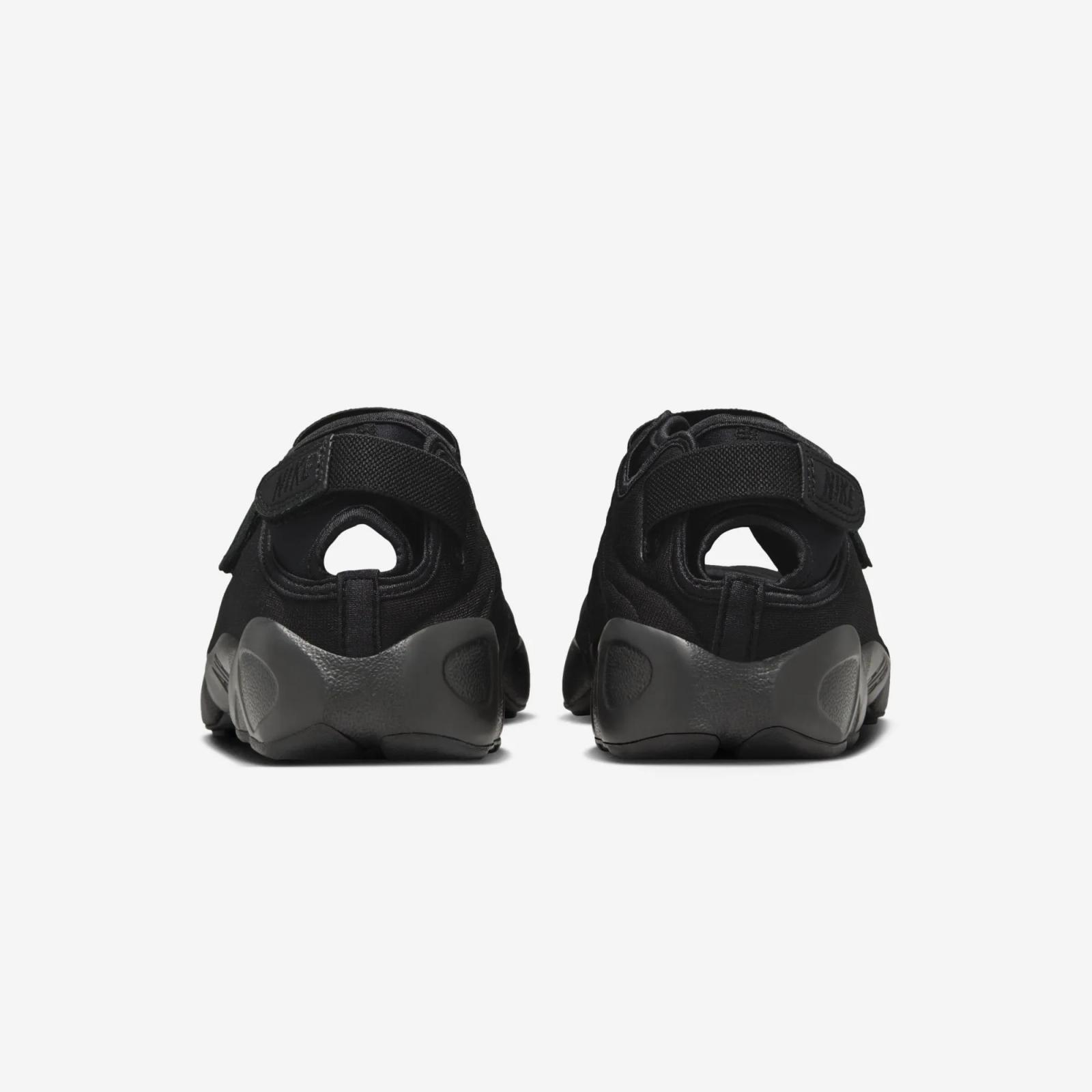 Nike Air Rift Triple Black HF5389-001