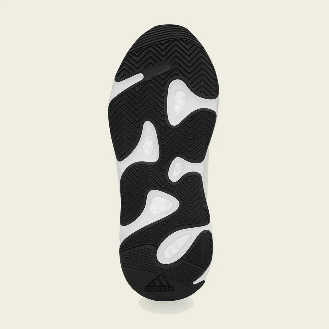 Adidas Yeezy Boost 700 Laceless Analog