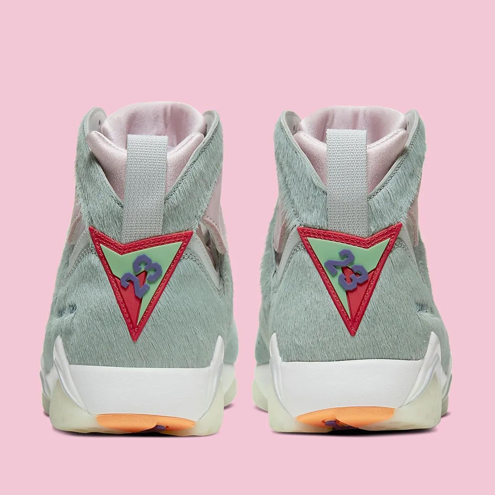 Air Jordan 7 Retro Hare 2.0