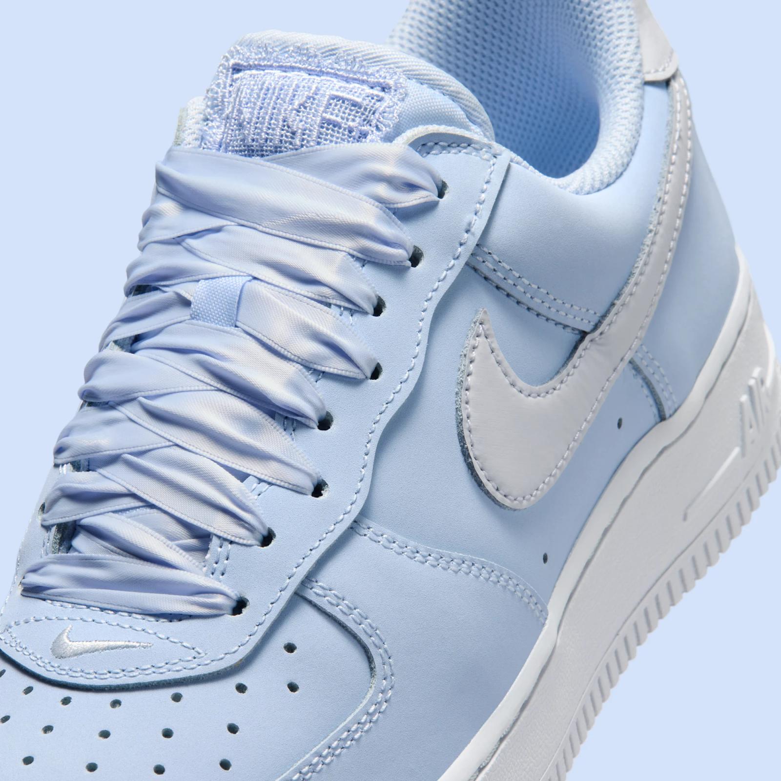 Nike Air Force 1 Low PRM W "Football Grey" drops April 1st, 2026