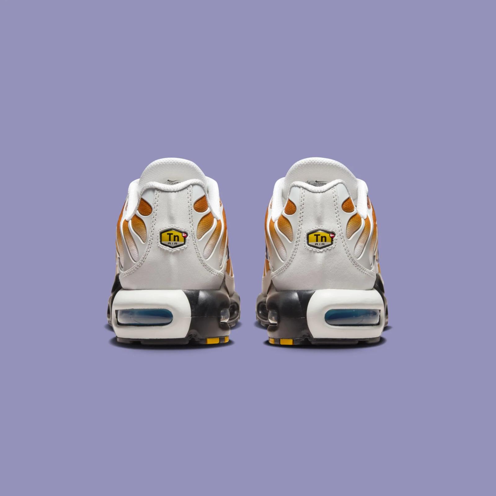 One Block Down x Nike Air Max Plus Chutney FZ3308-700