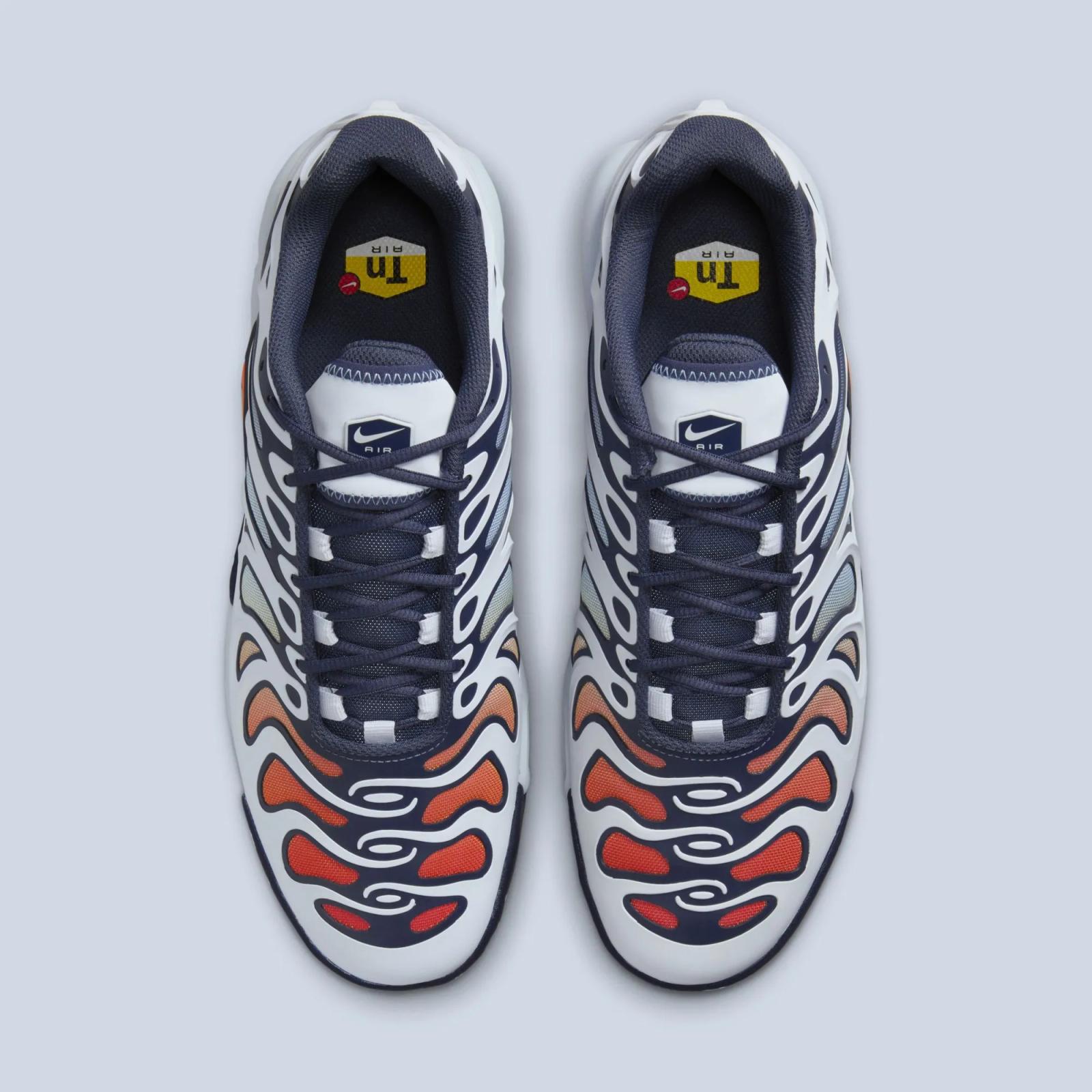 Nike Air Max Plus Drift Football Grey FD4290-004