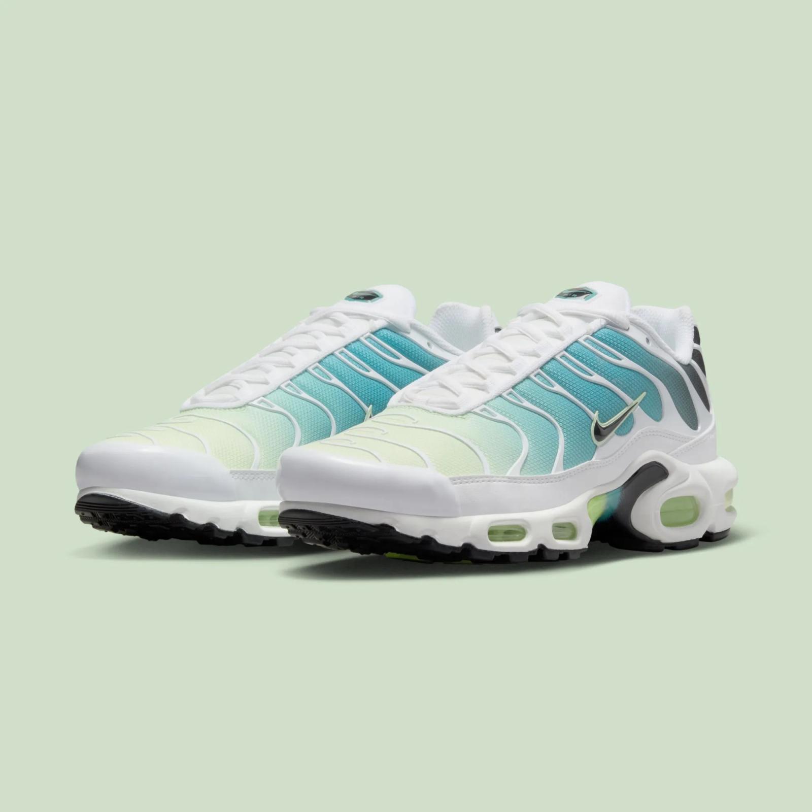 Nike Air Max Plus Body Fade Barely Volt Dusty Cactus DZ3670-102