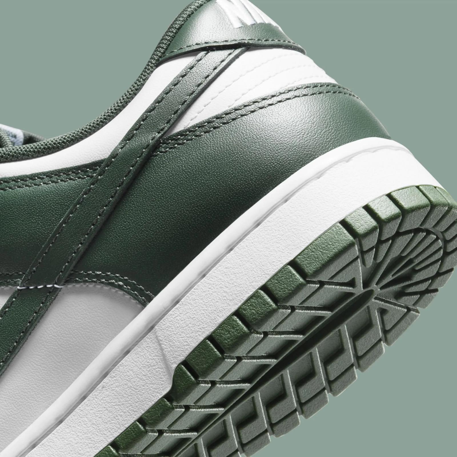 Nike Dunk Low Michigan State 2024 Restock DD1391-101