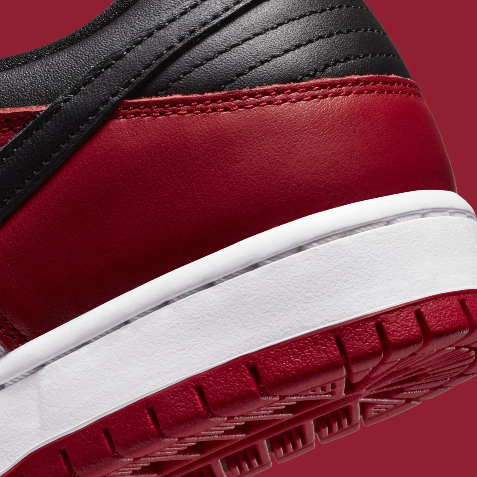 Nike SB Dunk Low Pro Chicago BQ6817-600